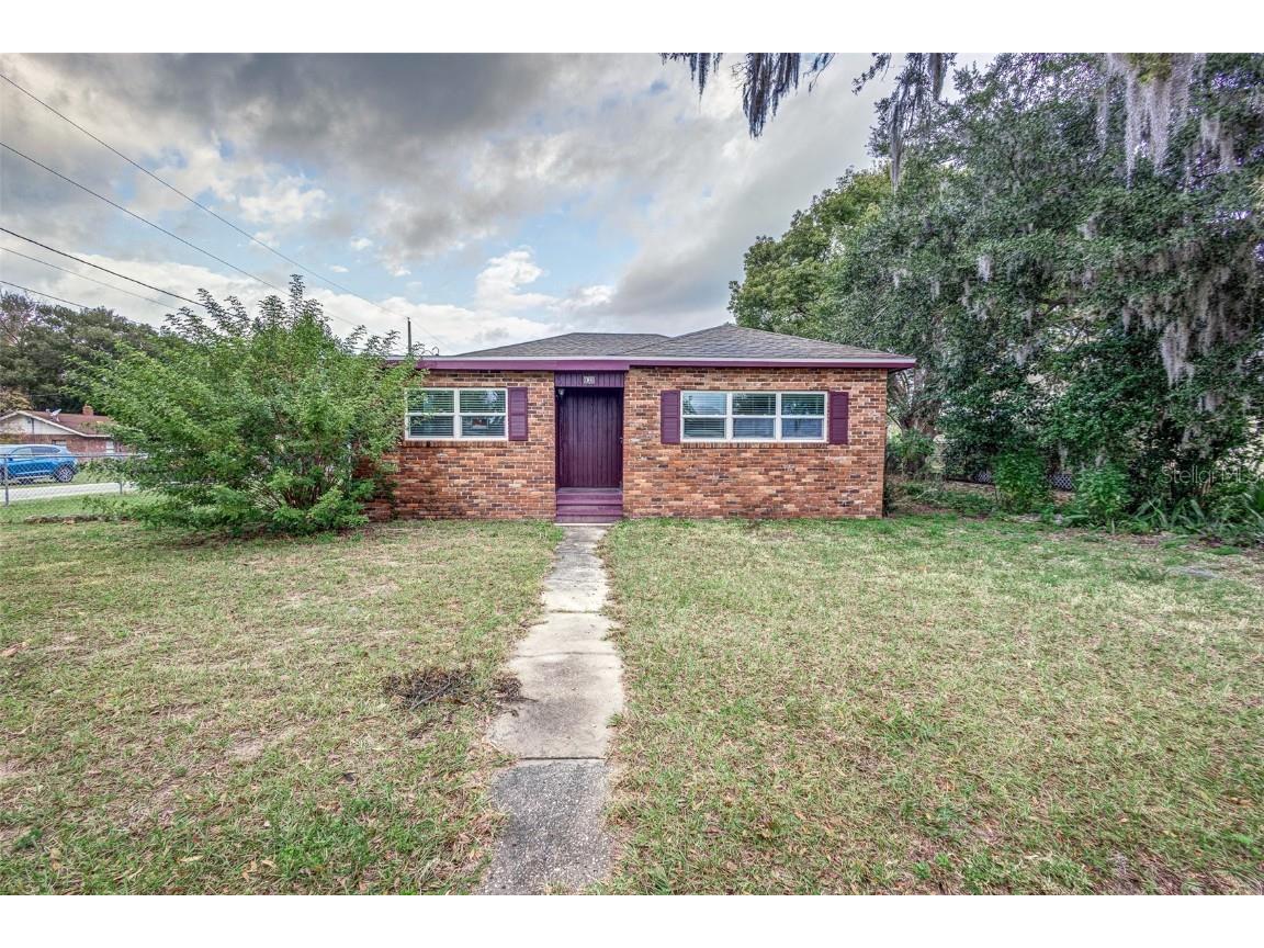 133 Avenue G SE Winter Haven FL 33880 L4941892 image1