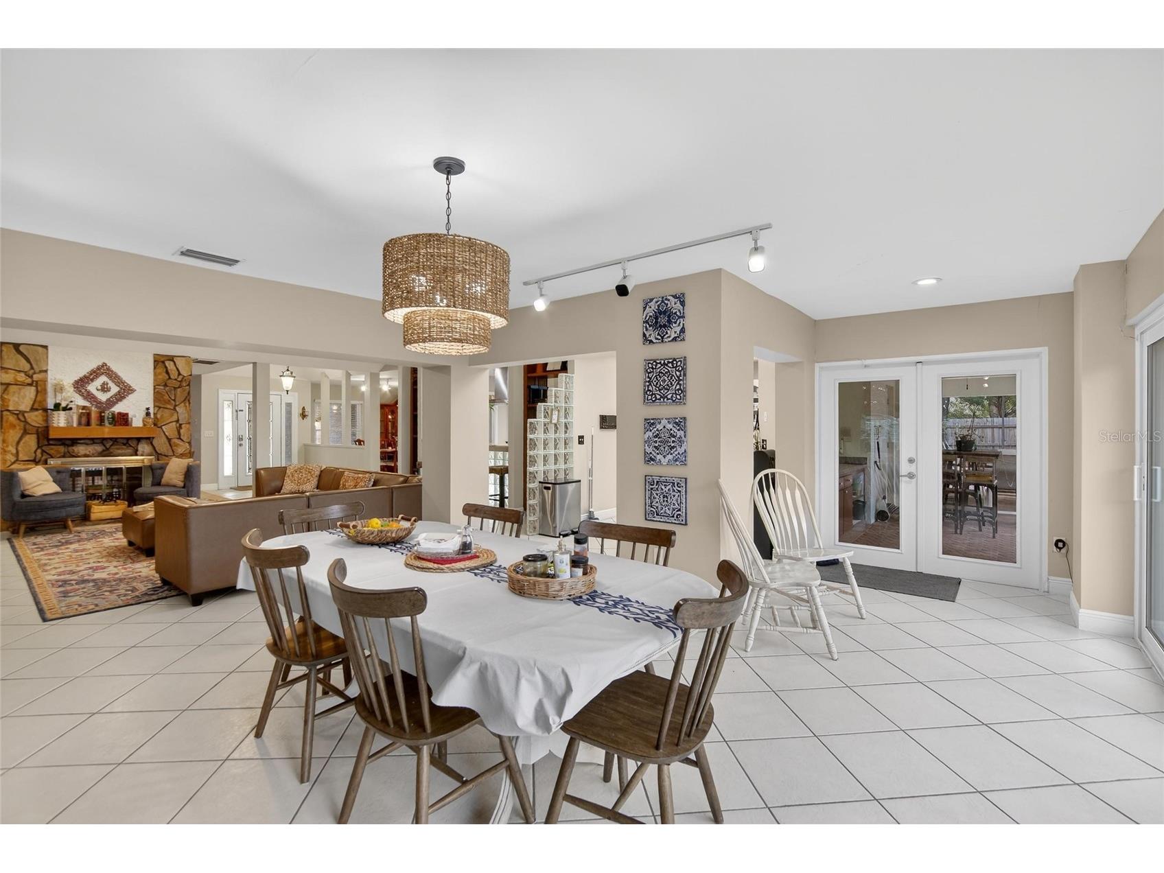 133 Barrington Drive Brandon FL 33511 TB8465143 image24