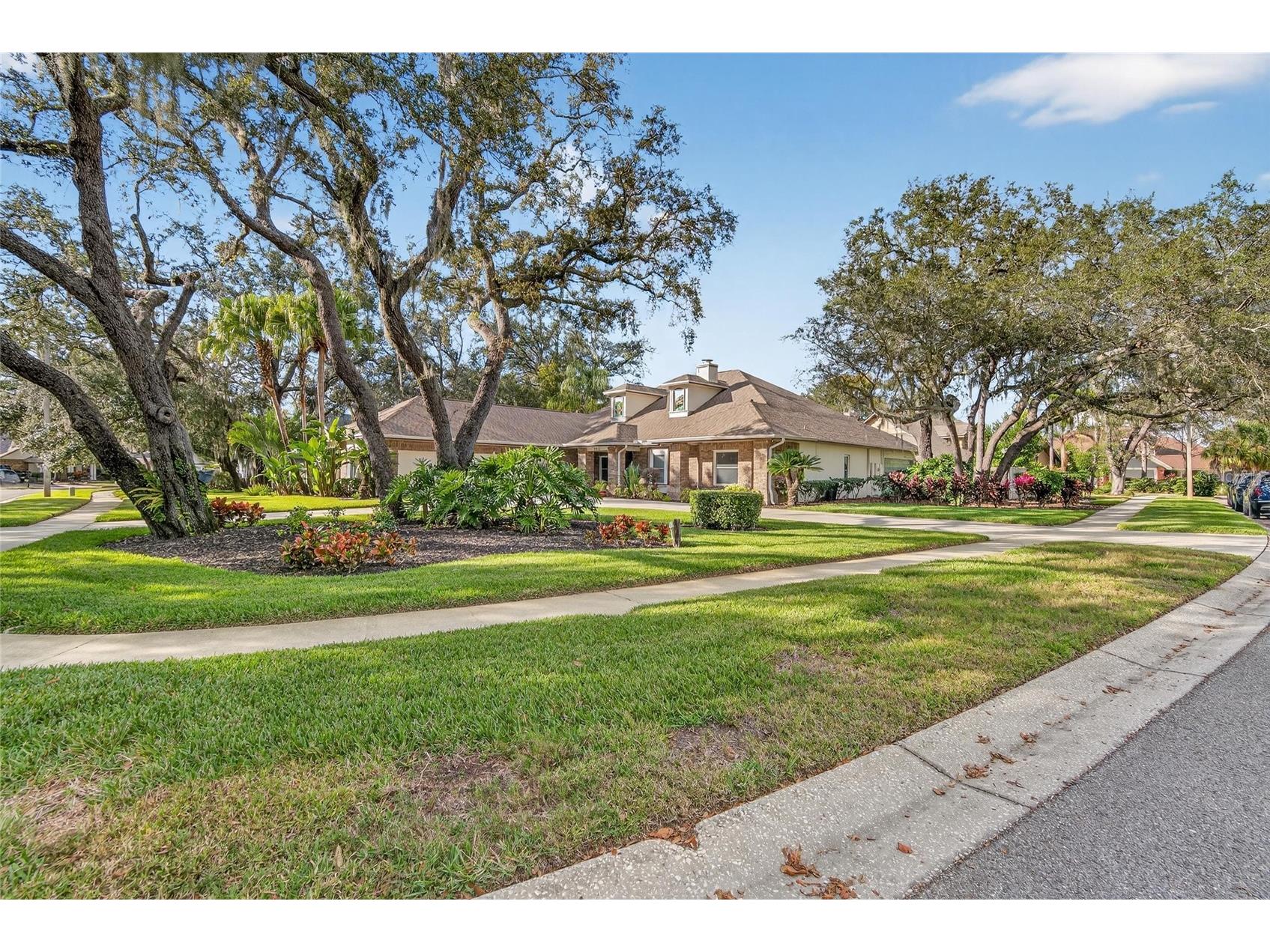 133 Barrington Drive Brandon FL 33511 TB8465143 image79