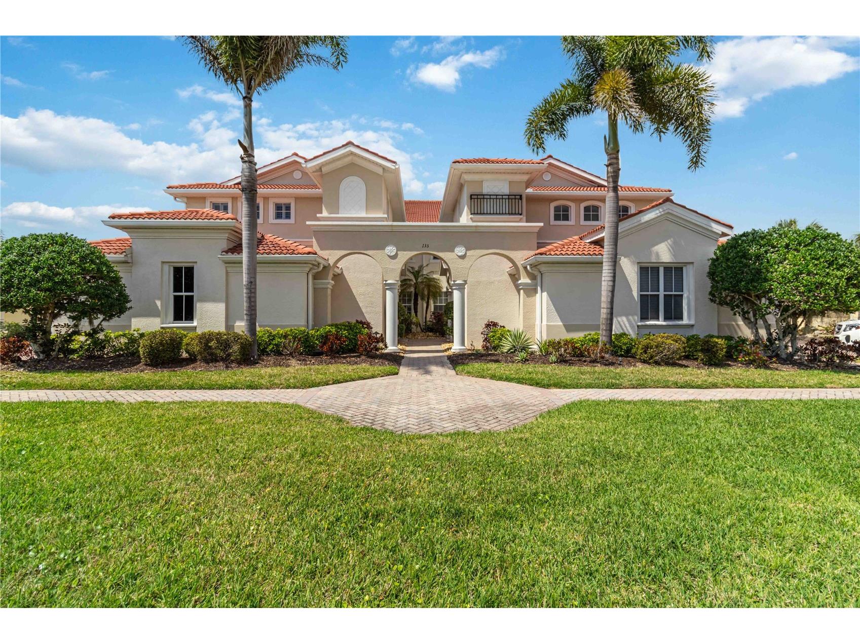 133 Bella Vista Terrace #32C North Venice FL 34275 N6143313 image2