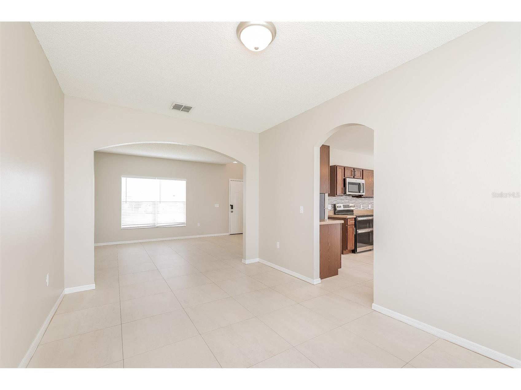133 Carlisle Court Kissimmee FL 34758 O6398584 image3
