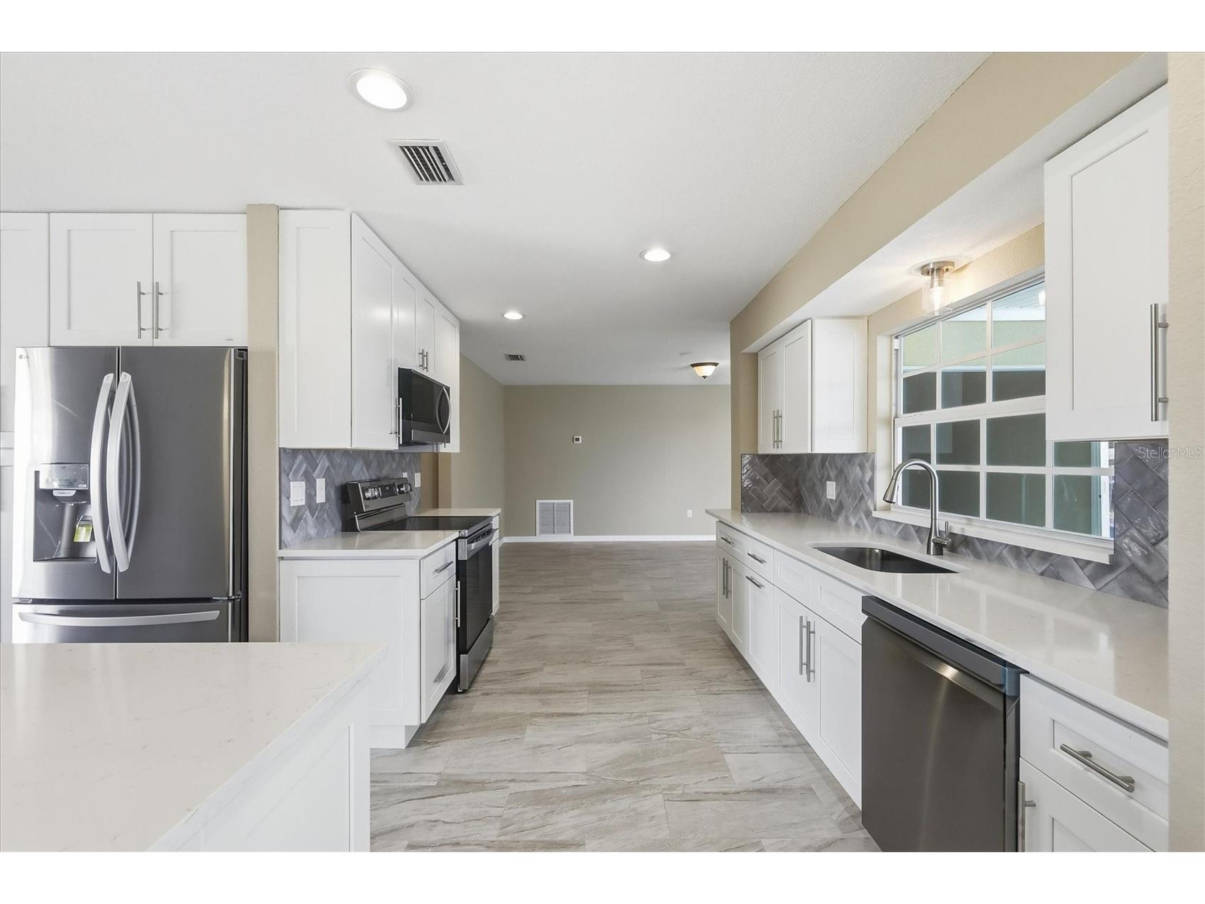 133 Colonial Street SE Port Charlotte FL 33952 - CHARLOTTE HARBOR PEACE RIVER N6142639 image13