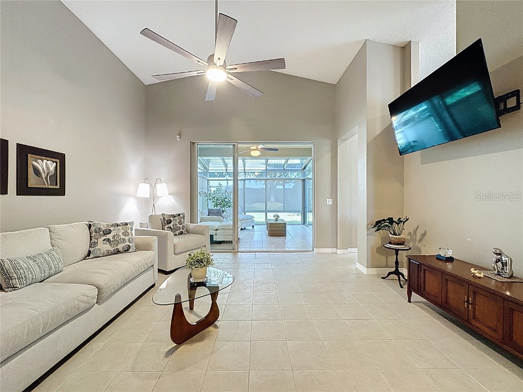 133 Crepe Myrtle Drive Groveland FL 34736 - SCHOOL HOUSE LAKE G5104020 image8