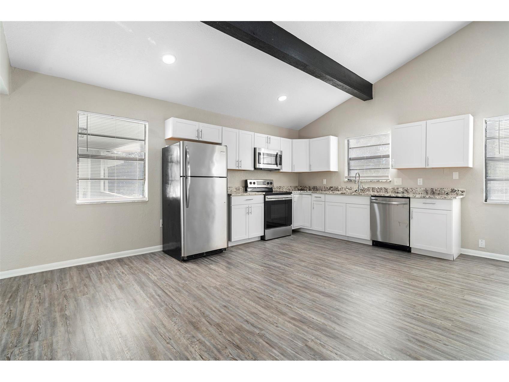 133 Forest Lane Orange City FL 32763 V4946939 image18