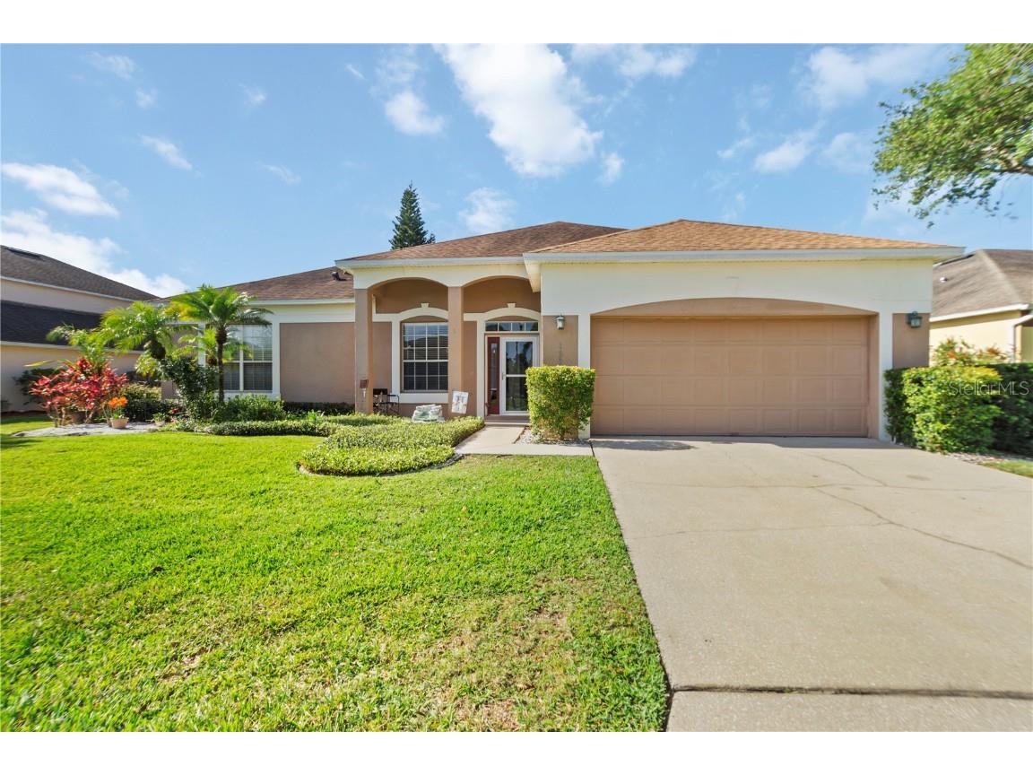 133 Golf Course Parkway Davenport FL 33837 P4929807 image1
