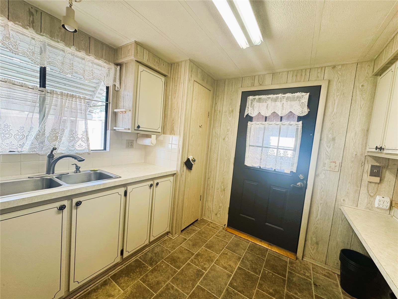 133 Hibiscus Way Leesburg FL 34748 R4910716 image4