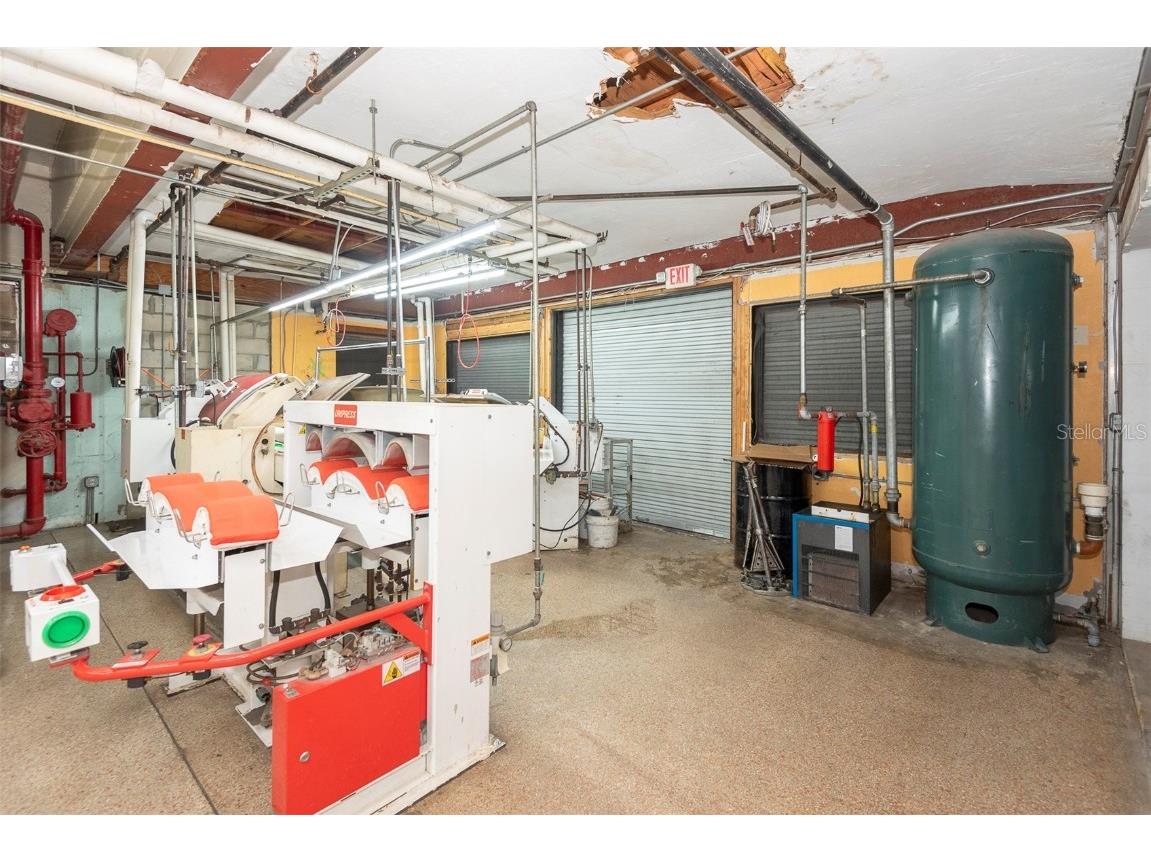 133 Main Street E Daytona Beach FL 32118 - HALIFAX RIVER V4942306 image26