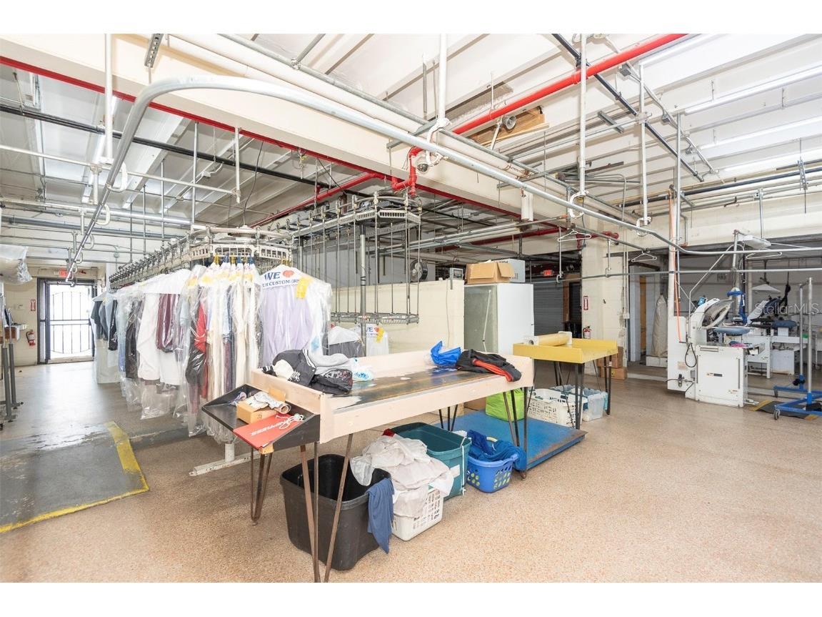 133 Main Street E Daytona Beach FL 32118 - HALIFAX RIVER V4942306 image35