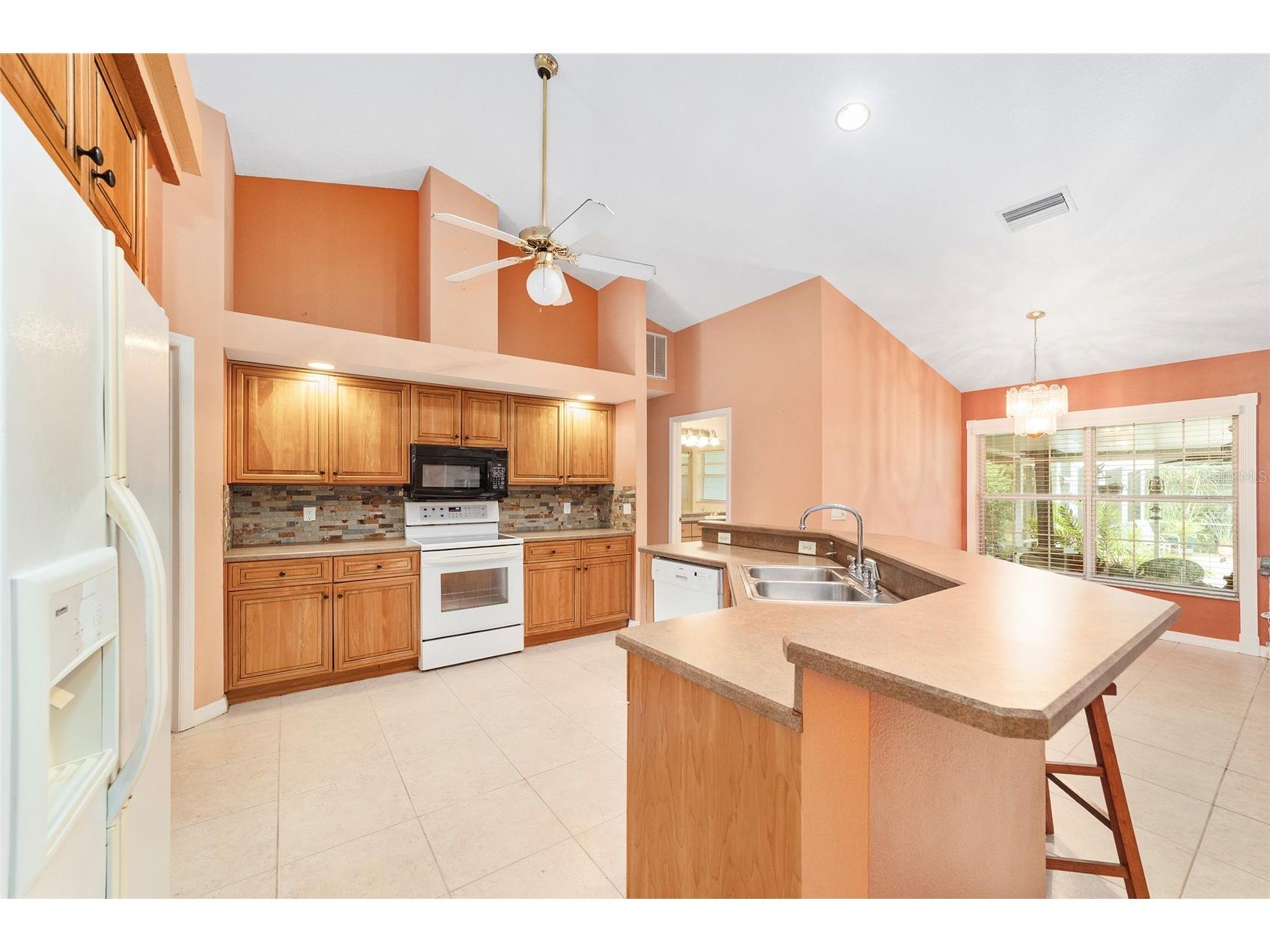 133 N Mcgowan Crystal River FL 34429 W7887784 image24