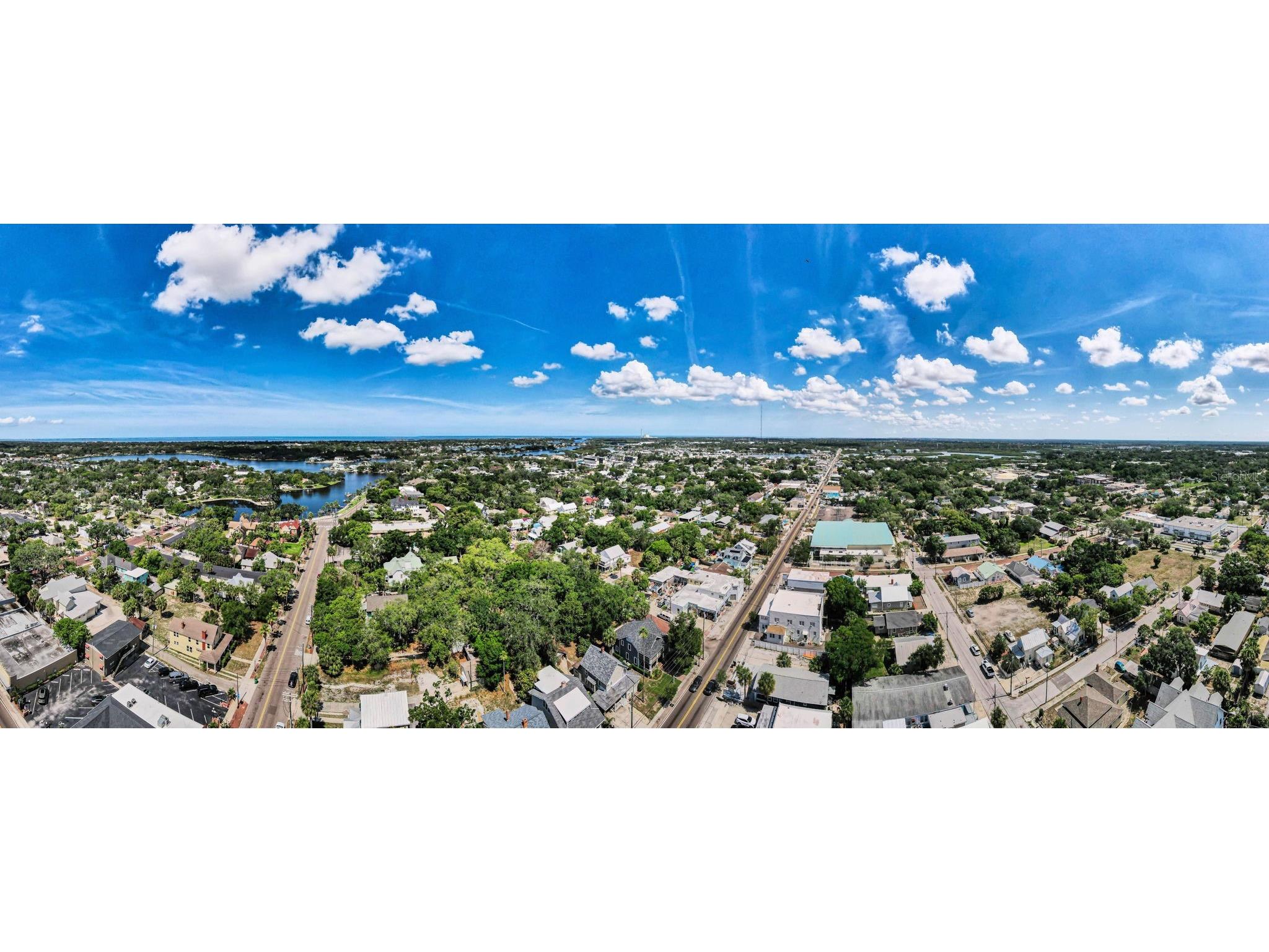 133 N Pinellas Avenue Tarpon Springs FL 34689 W7883780 image2