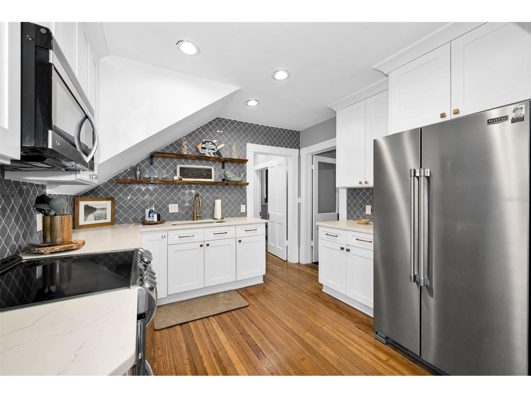 133 N Pinellas Avenue Tarpon Springs FL 34689 W7883780 image21