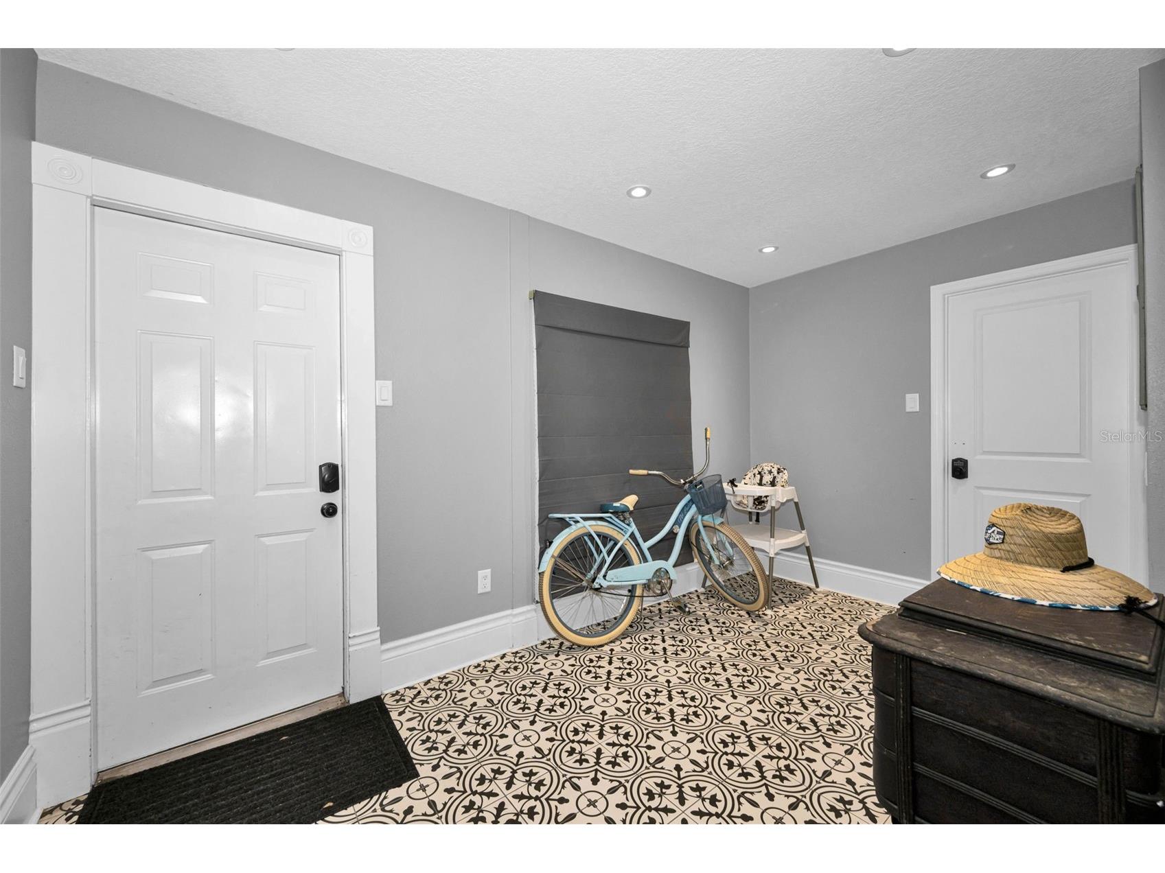 133 N Pinellas Avenue Tarpon Springs FL 34689 W7883780 image33
