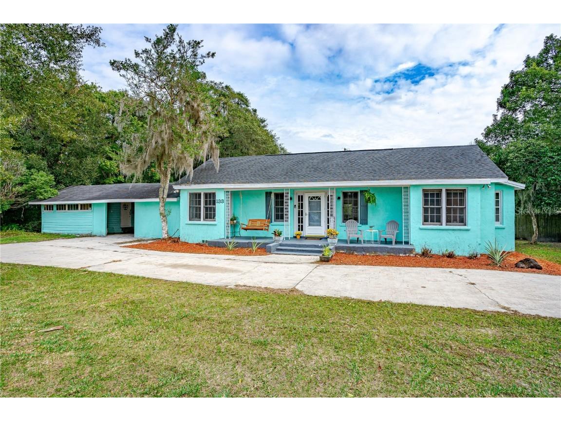 133 N Sheridan Avenue Deland FL 32720 V4933422 image1