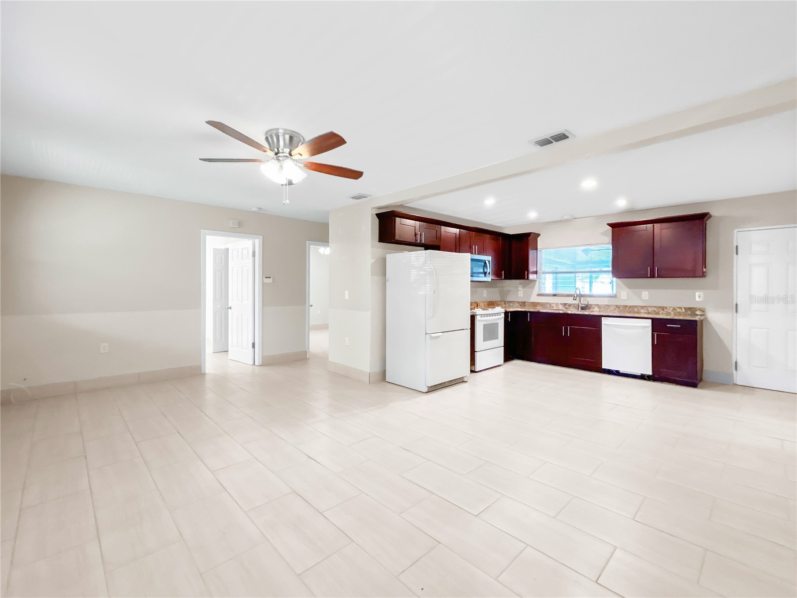 133 NW 18th Street Ruskin FL 33570 TB8492411 image9