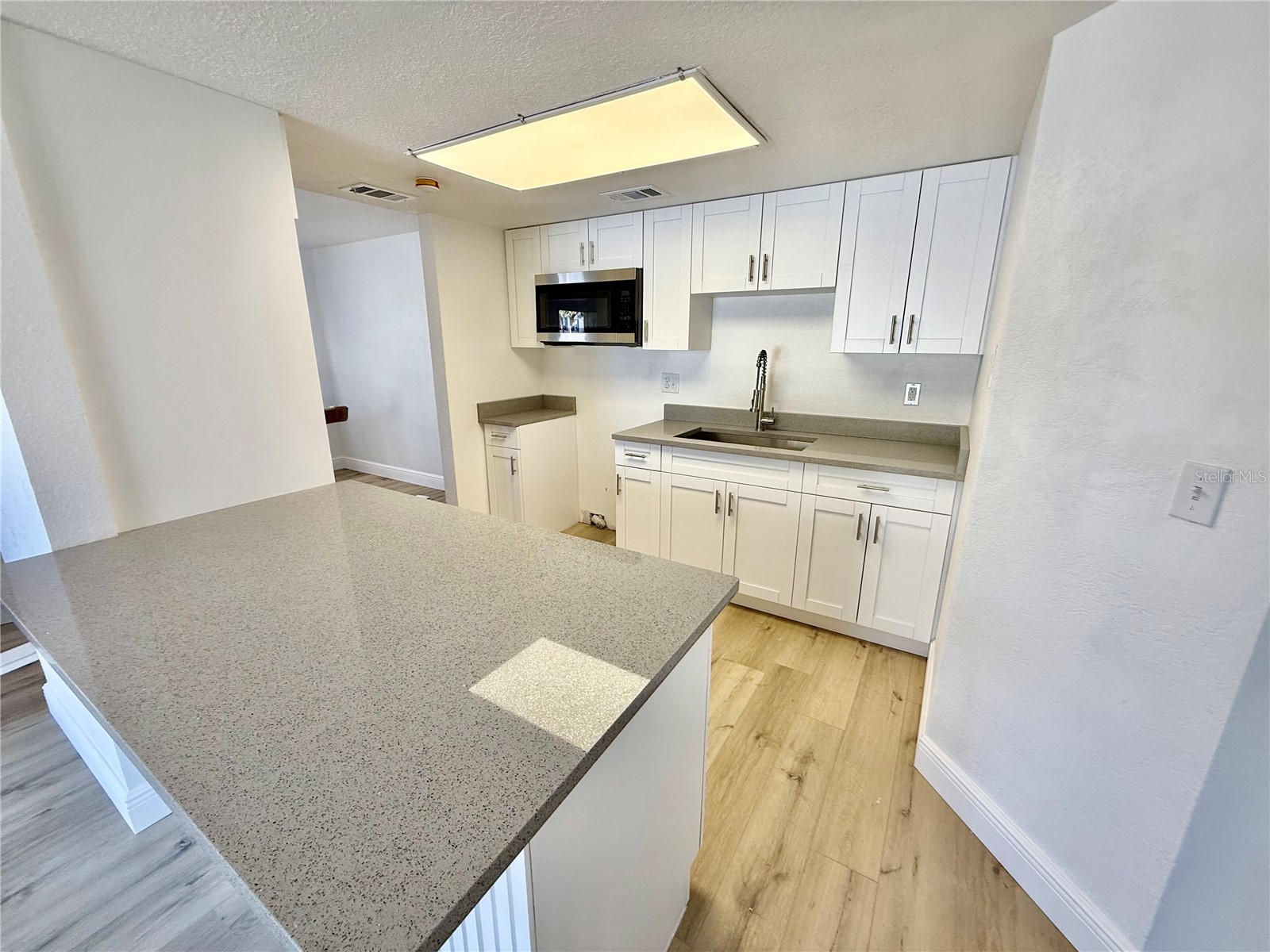 133 Sabal Court #B Oldsmar FL 34677 TB8475994 image10