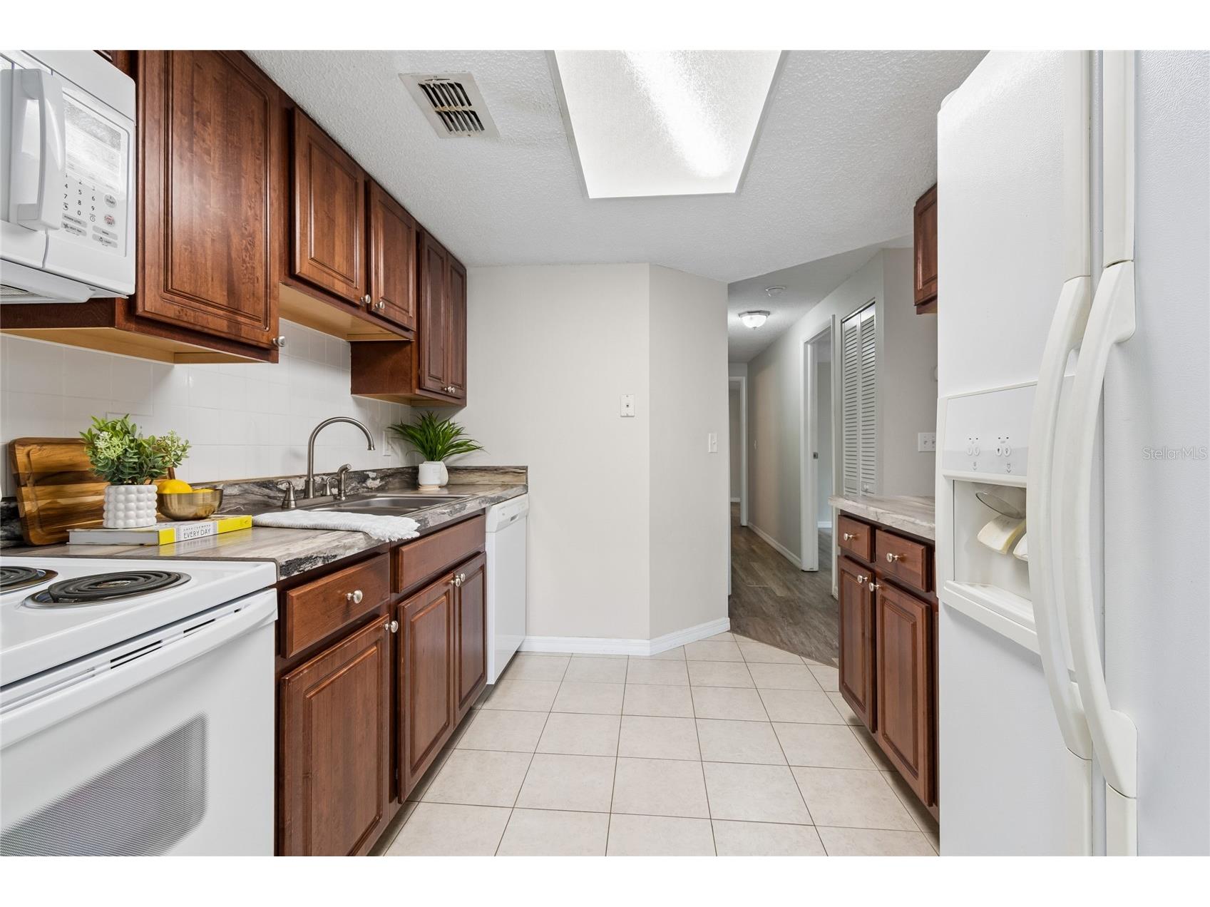 133 Sabal Court #G Oldsmar FL 34677 TB8514567 image17