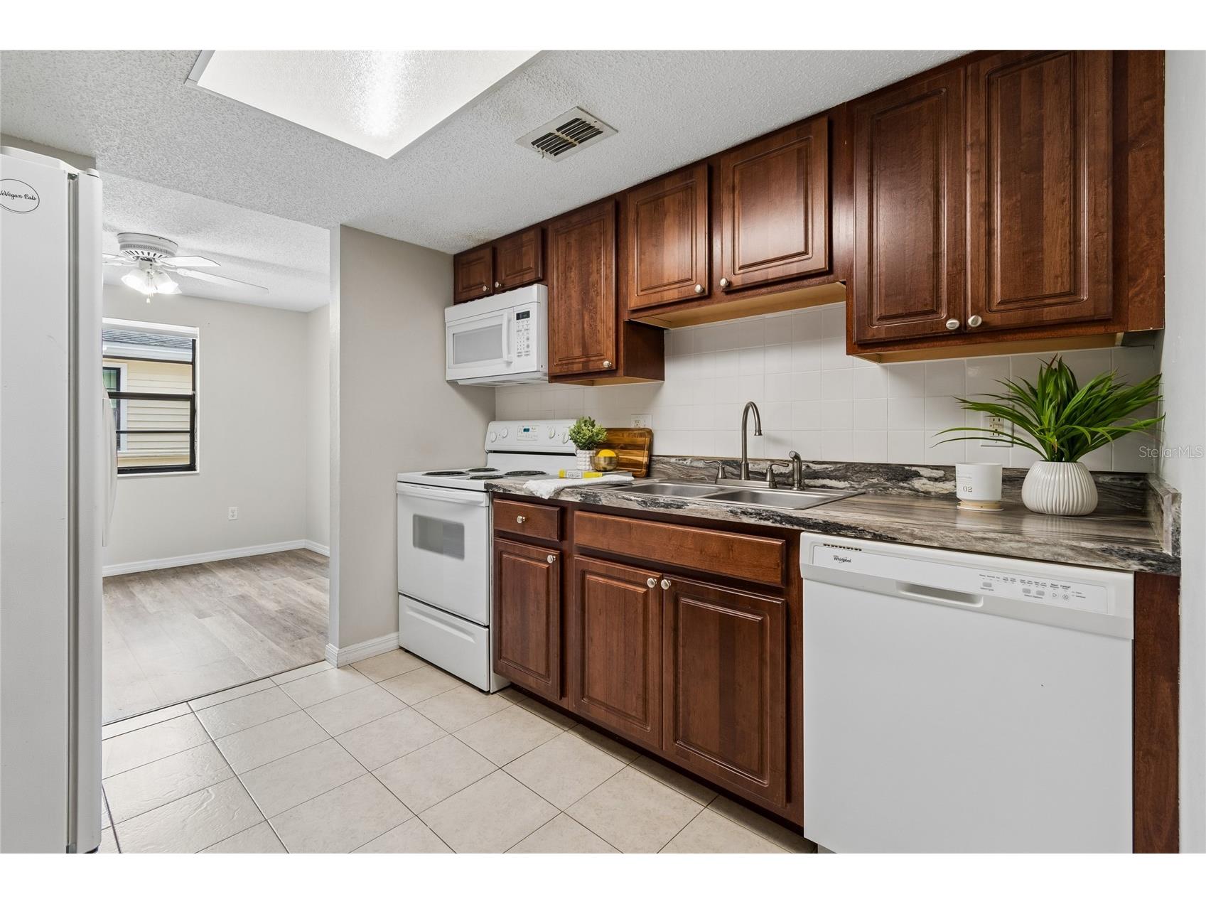 133 Sabal Court #G Oldsmar FL 34677 TB8514567 image18