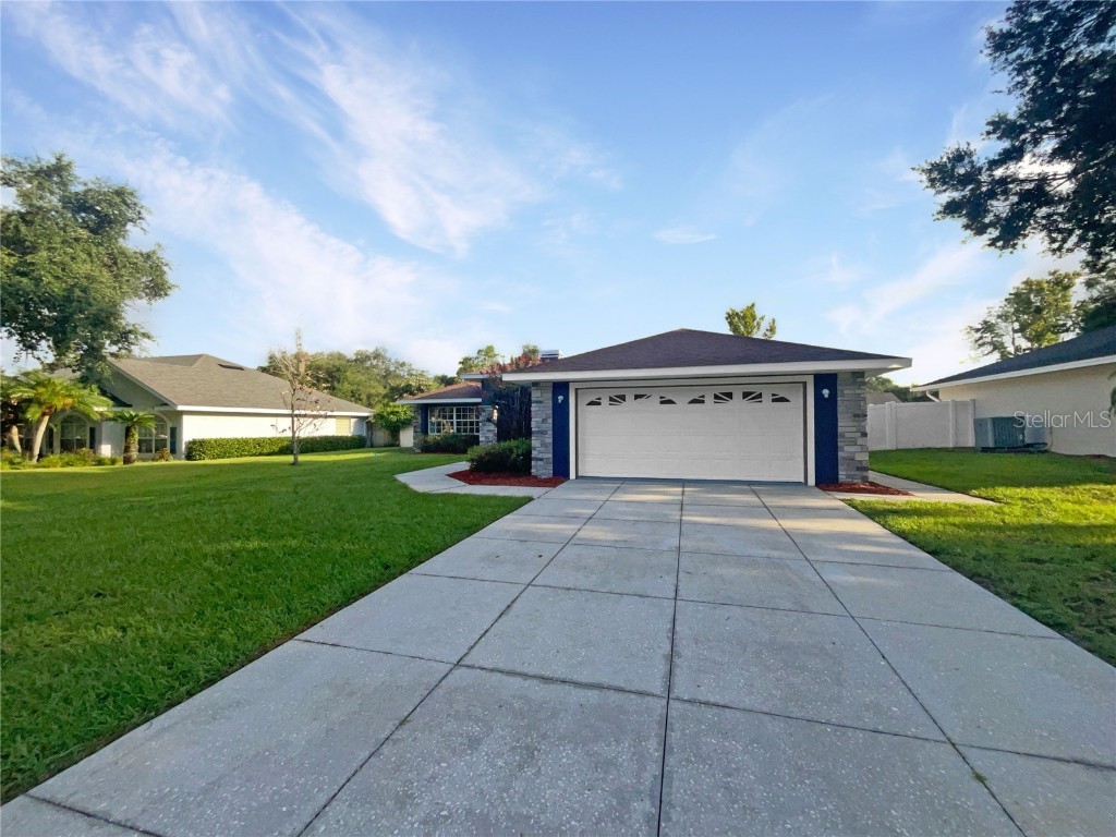 133 Towering Pines Drive Lakeland FL 33813 O6233472 image1