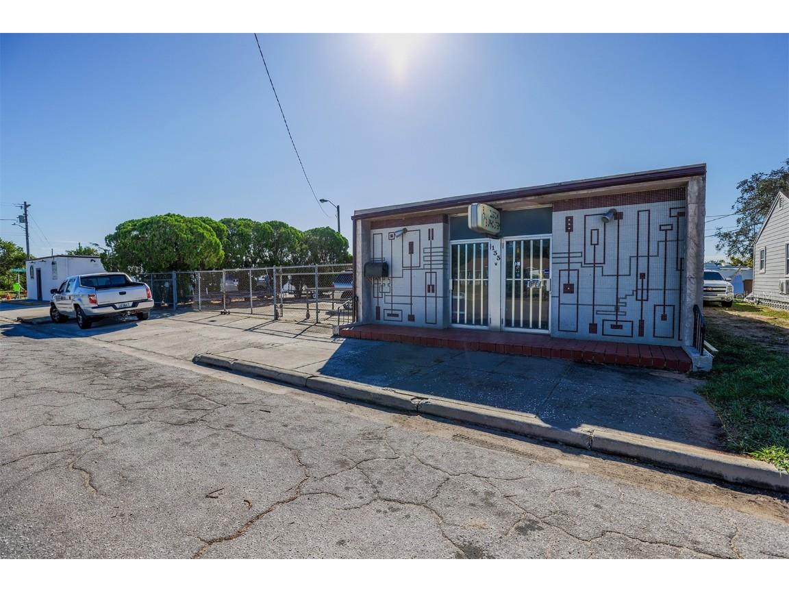 133 W Stuart Avenue Lake Wales FL 33853 K4902707 image2