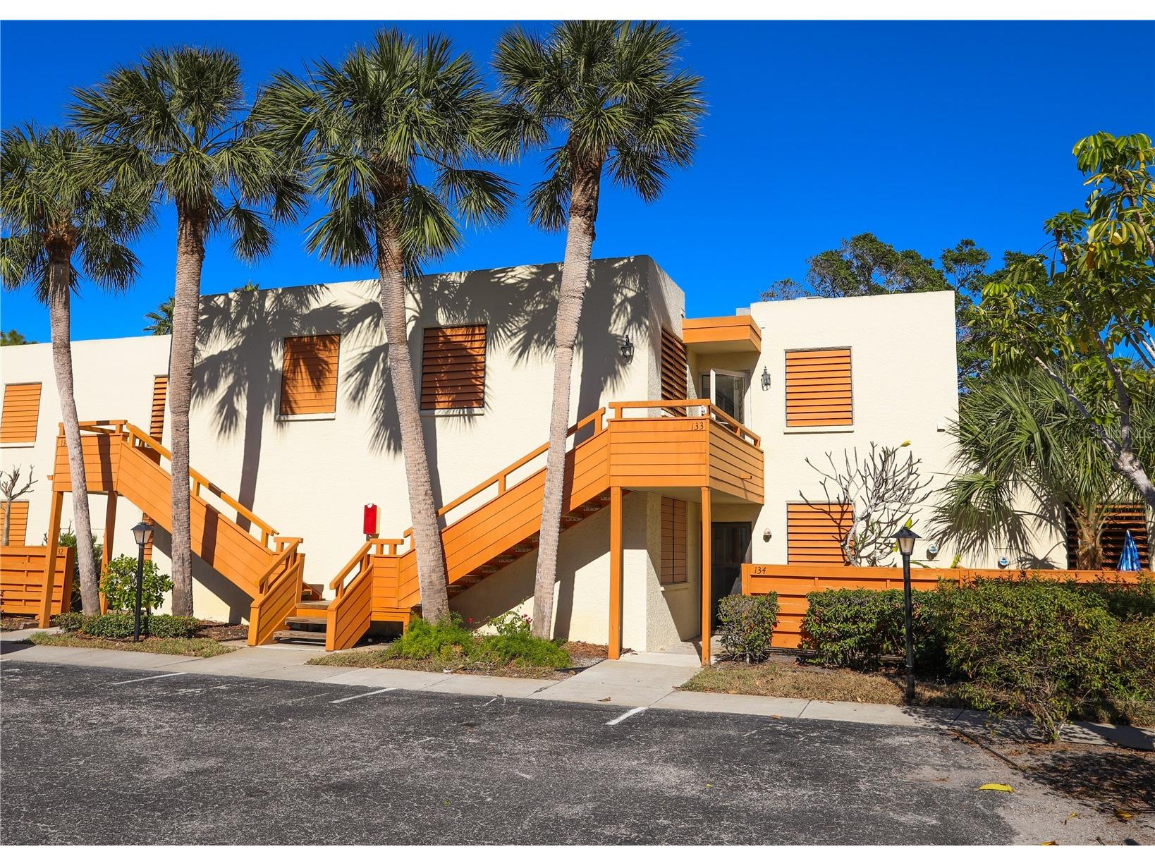 133 Wild Palm Drive #133 Bradenton FL 34210 A4675110 image1