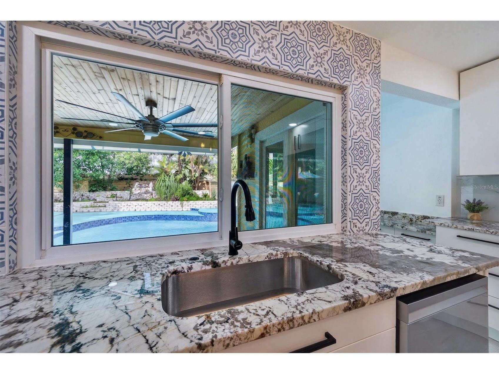 1330 Belcher Drive Tarpon Springs FL 34689 TB8494580 image15