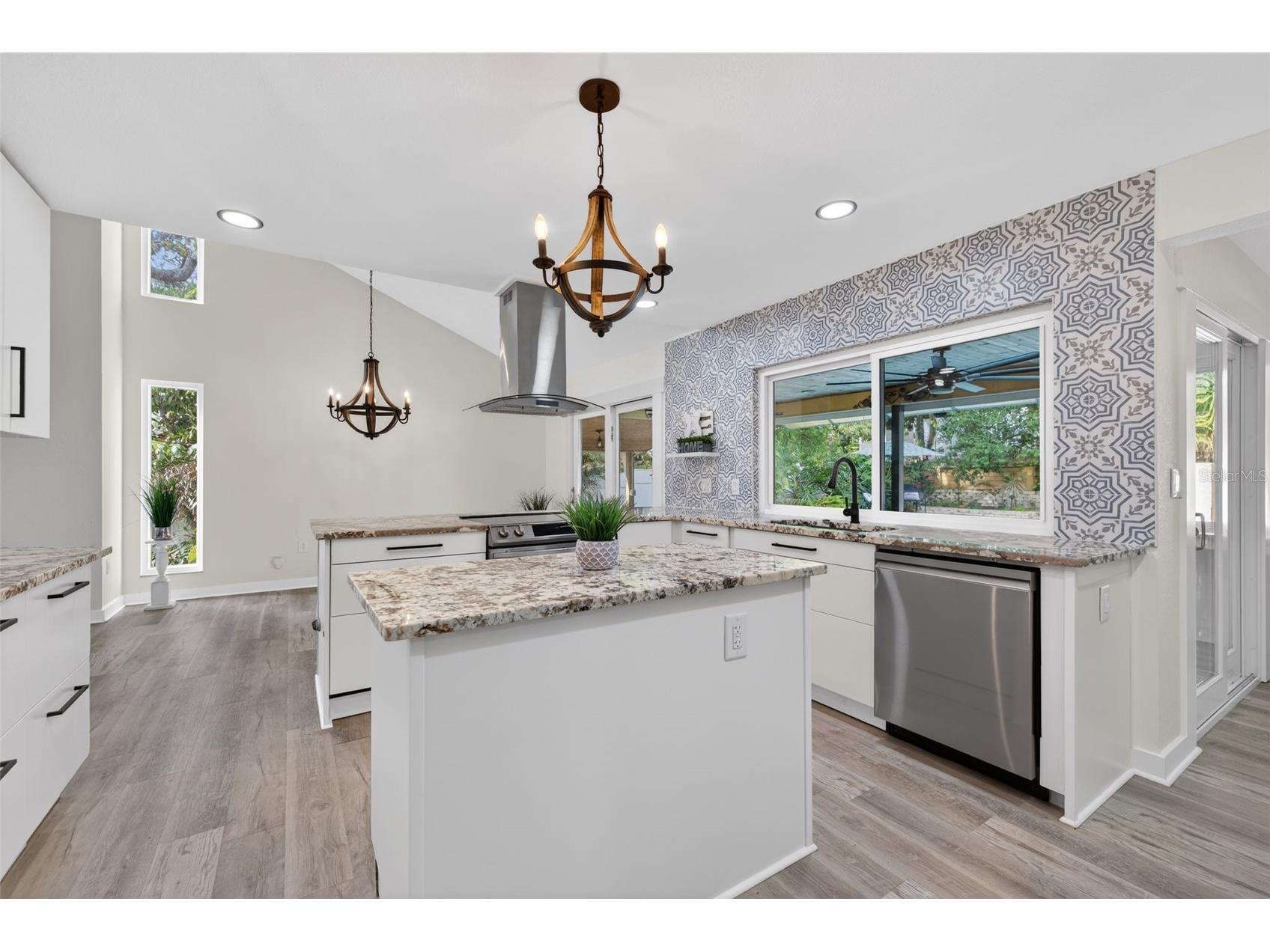 1330 Belcher Drive Tarpon Springs FL 34689 TB8494580 image17