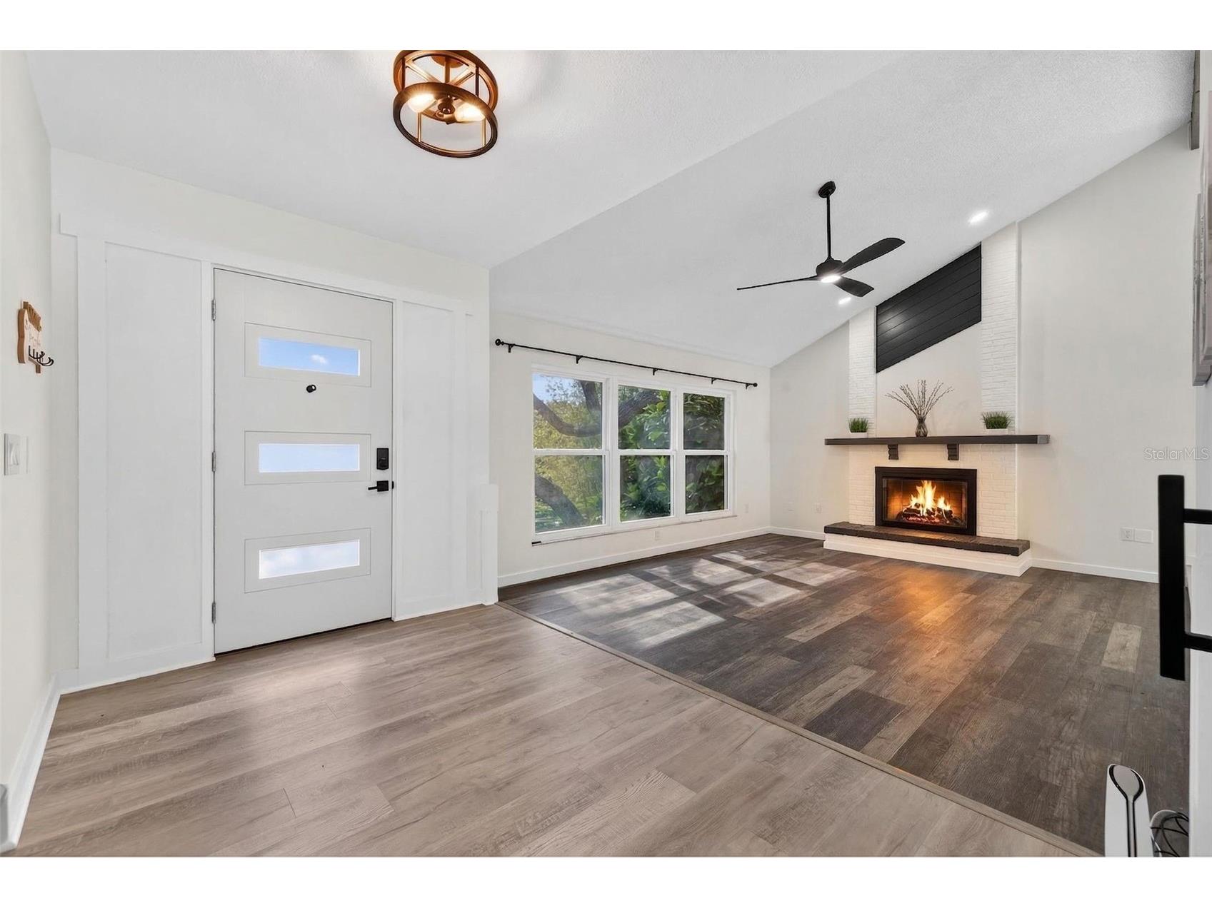 1330 Belcher Drive Tarpon Springs FL 34689 TB8494580 image7