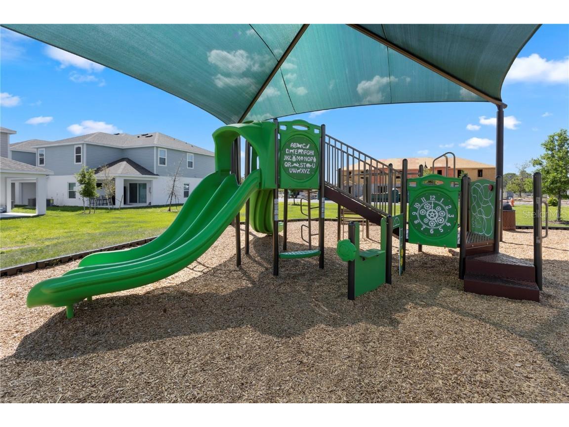 1330 Blazing Star Lane, Davenport, FL, 33837 MLS S5101828 Edina Realty