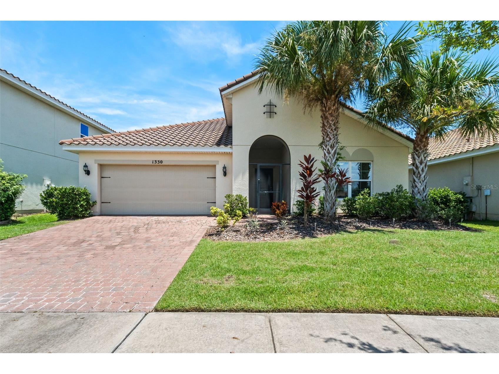 1330 Bucktail Court Kissimmee FL 34746 - LAKE TOHO O6388200 image1
