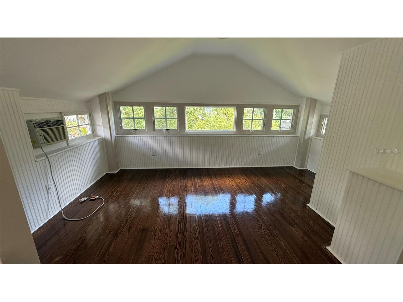 1330 Cherry Street NE Saint Petersburg FL 33701 A4672547 image39