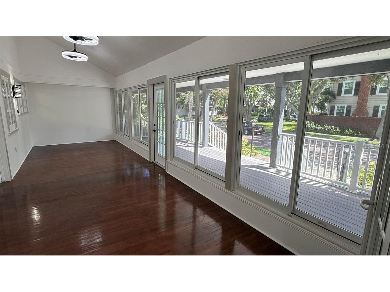 1330 Cherry Street NE Saint Petersburg FL 33701 A4672547 image7