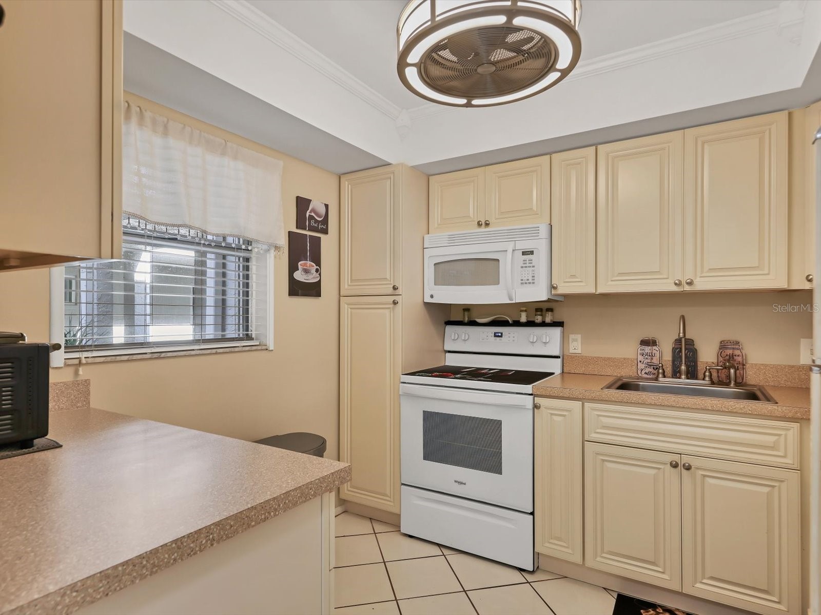 1330 Glen Oaks Drive E #174D Sarasota FL 34232 A4680004 image17