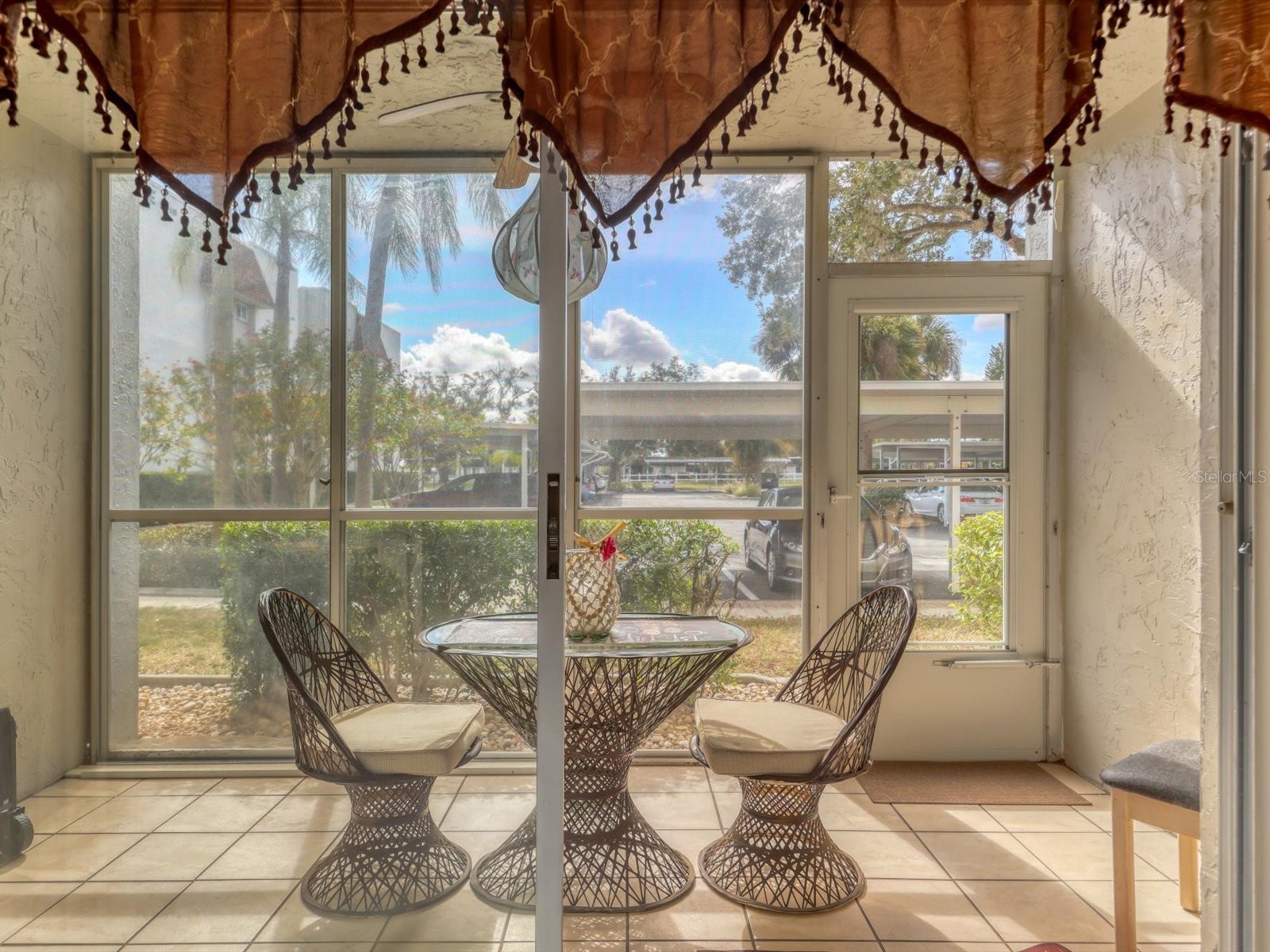1330 Glen Oaks Drive E #174D Sarasota FL 34232 A4680004 image2