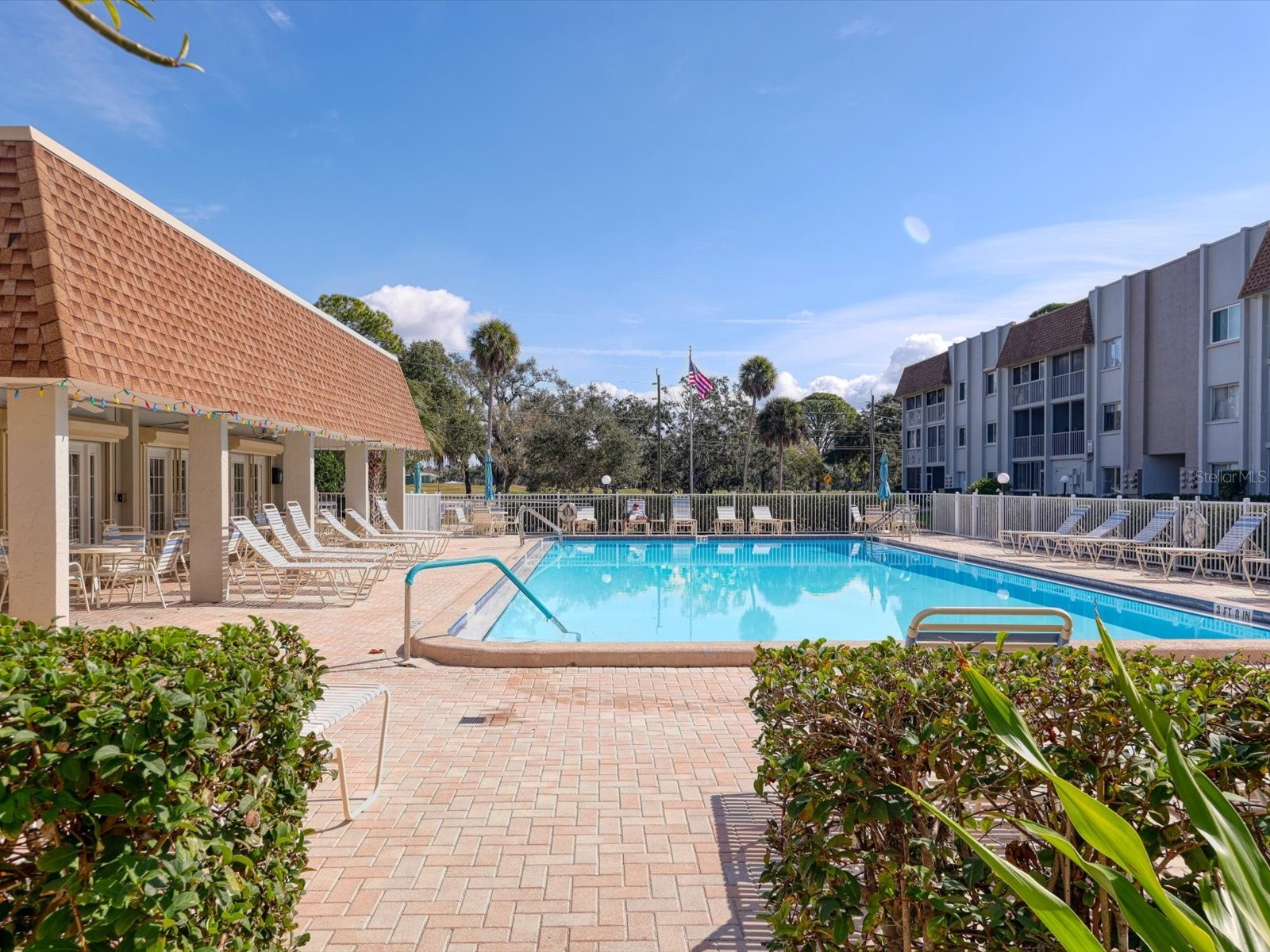 1330 Glen Oaks Drive E #174D Sarasota FL 34232 A4680004 image26