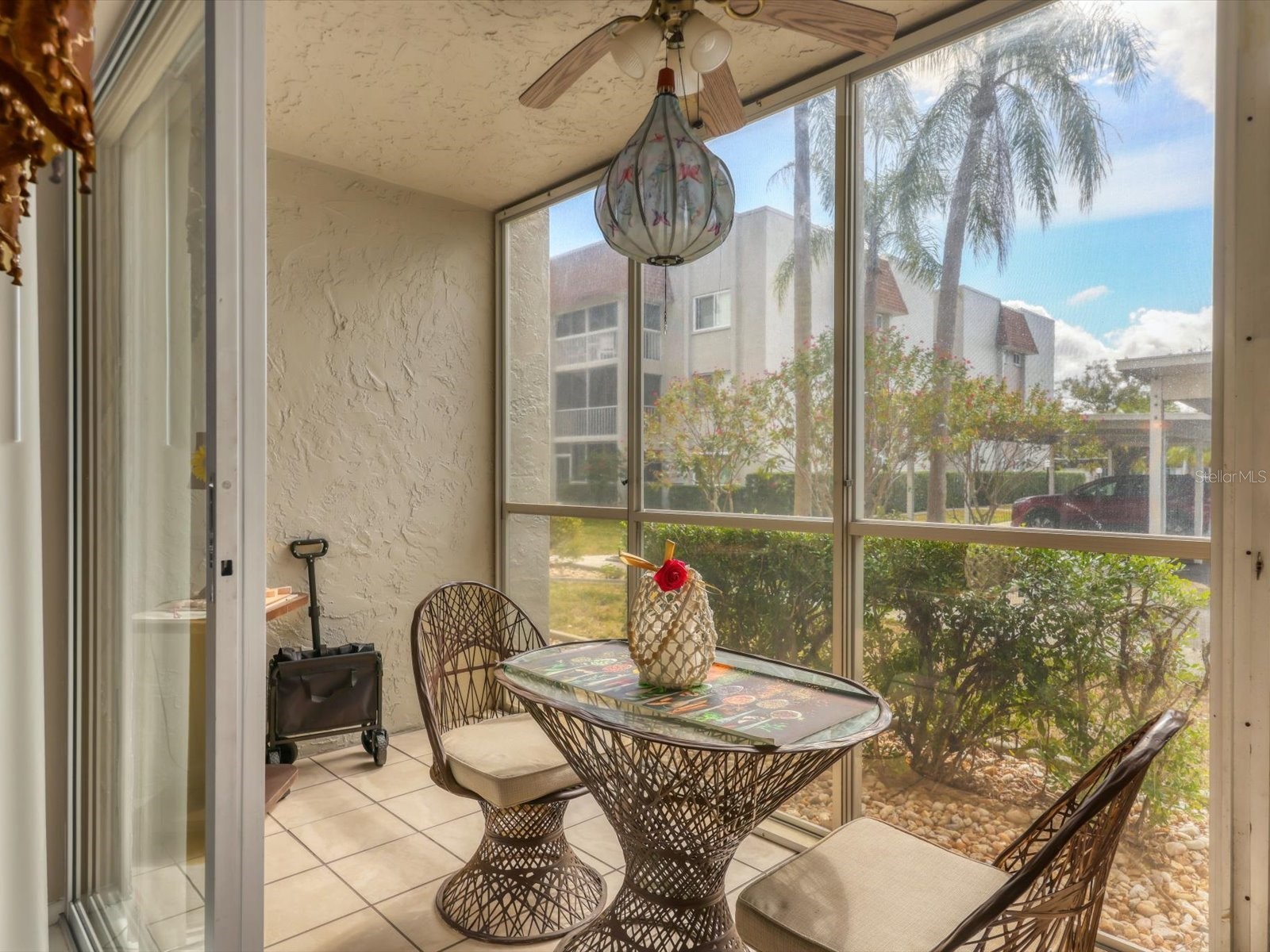 1330 Glen Oaks Drive E #174D Sarasota FL 34232 A4680004 image3