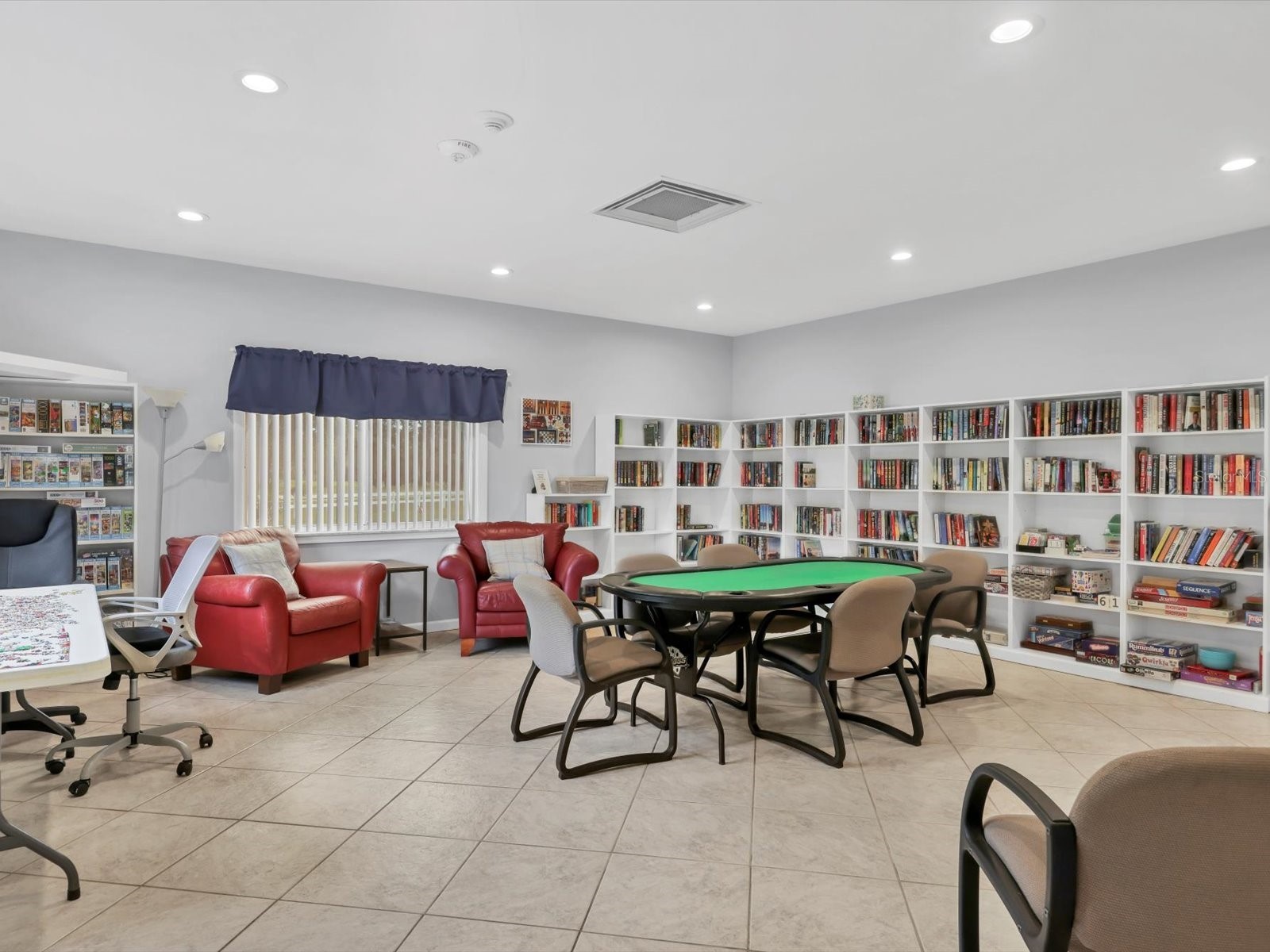 1330 Glen Oaks Drive E #174D Sarasota FL 34232 A4680004 image34