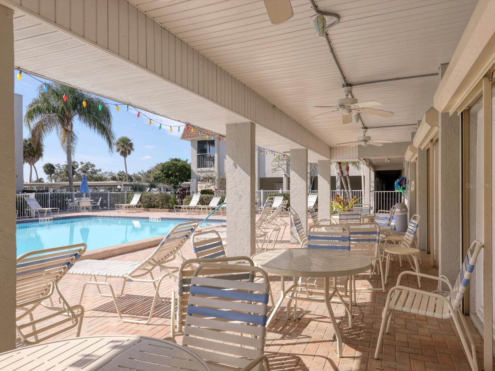 1330 Glen Oaks Drive E #174D Sarasota FL 34232 A4680004 image37