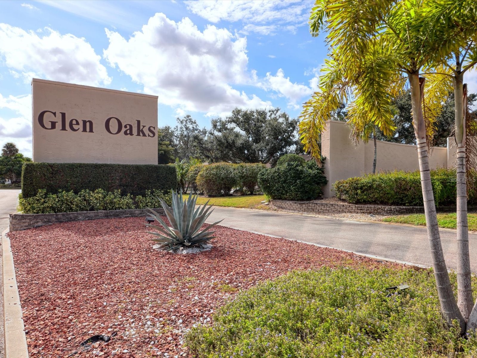 1330 Glen Oaks Drive E #174D Sarasota FL 34232 A4680004 image6
