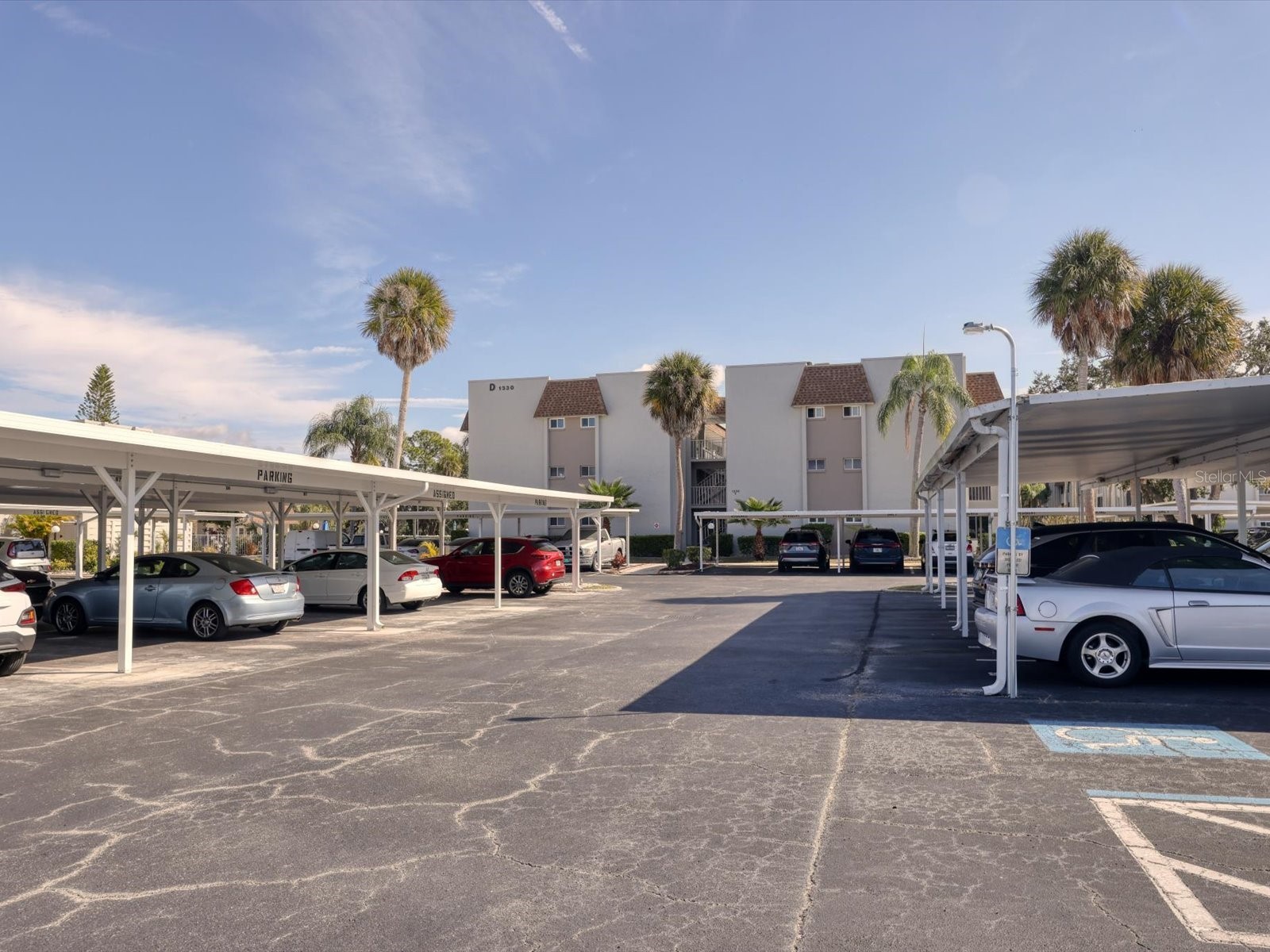 1330 Glen Oaks Drive E #174D Sarasota FL 34232 A4680004 image7
