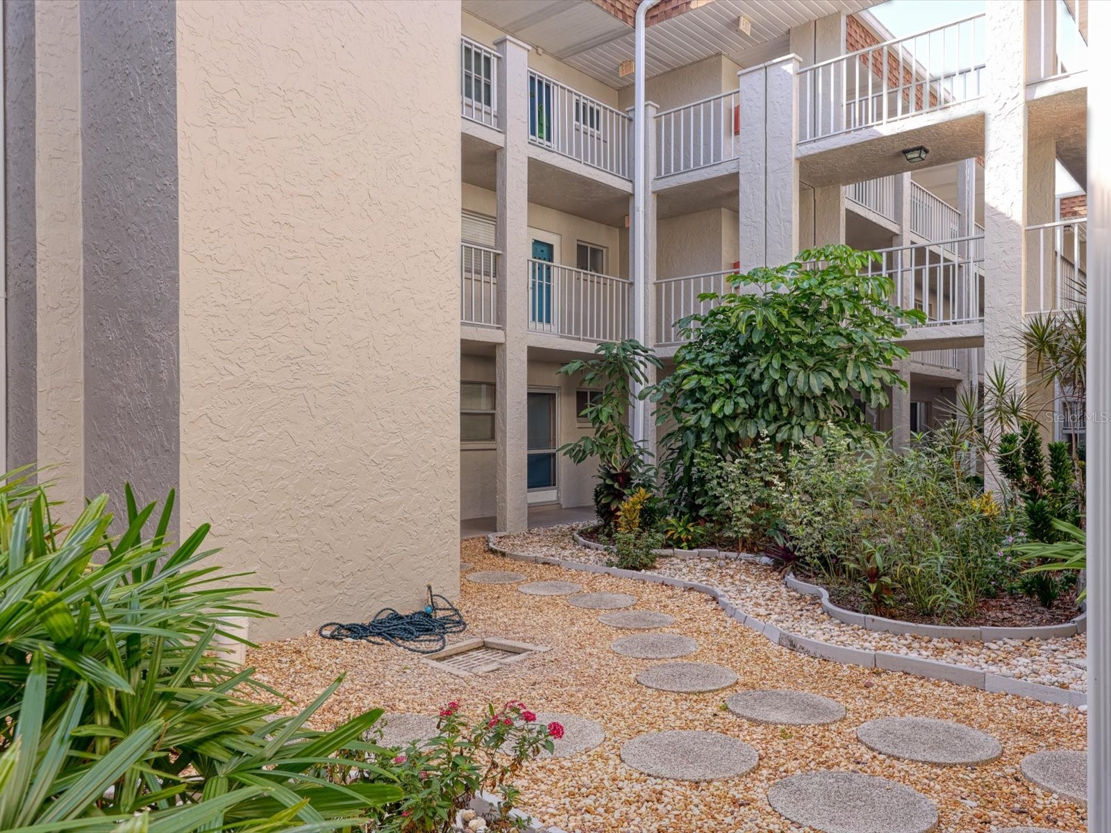 1330 Glen Oaks Drive E #174D Sarasota FL 34232 A4680004 image9