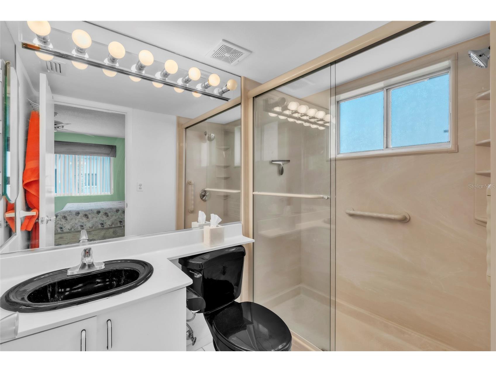 1330 Glen Oaks Drive E #269D Sarasota FL 34232 A4691075 image22