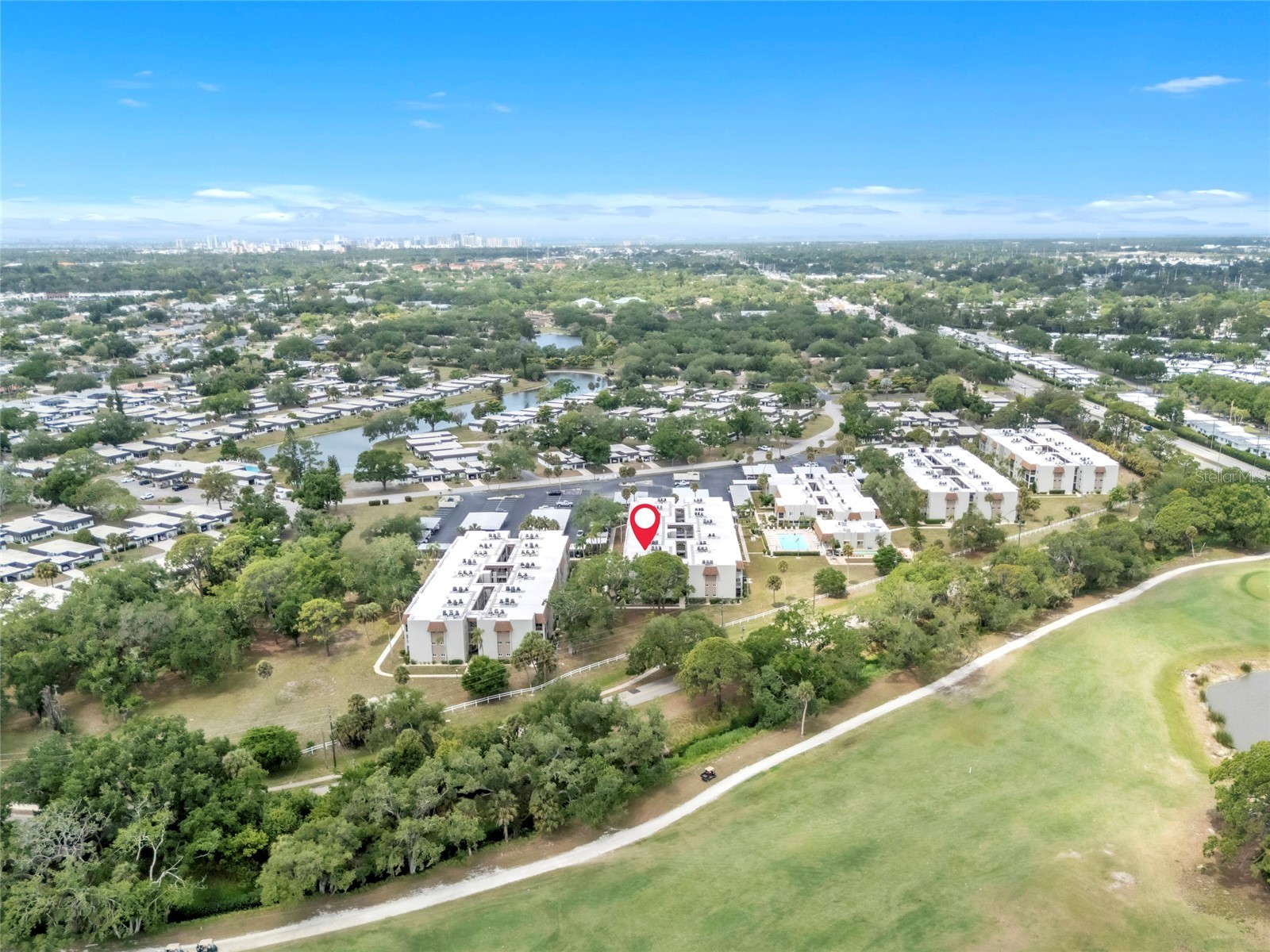 1330 Glen Oaks Drive E #269D Sarasota FL 34232 A4691075 image32