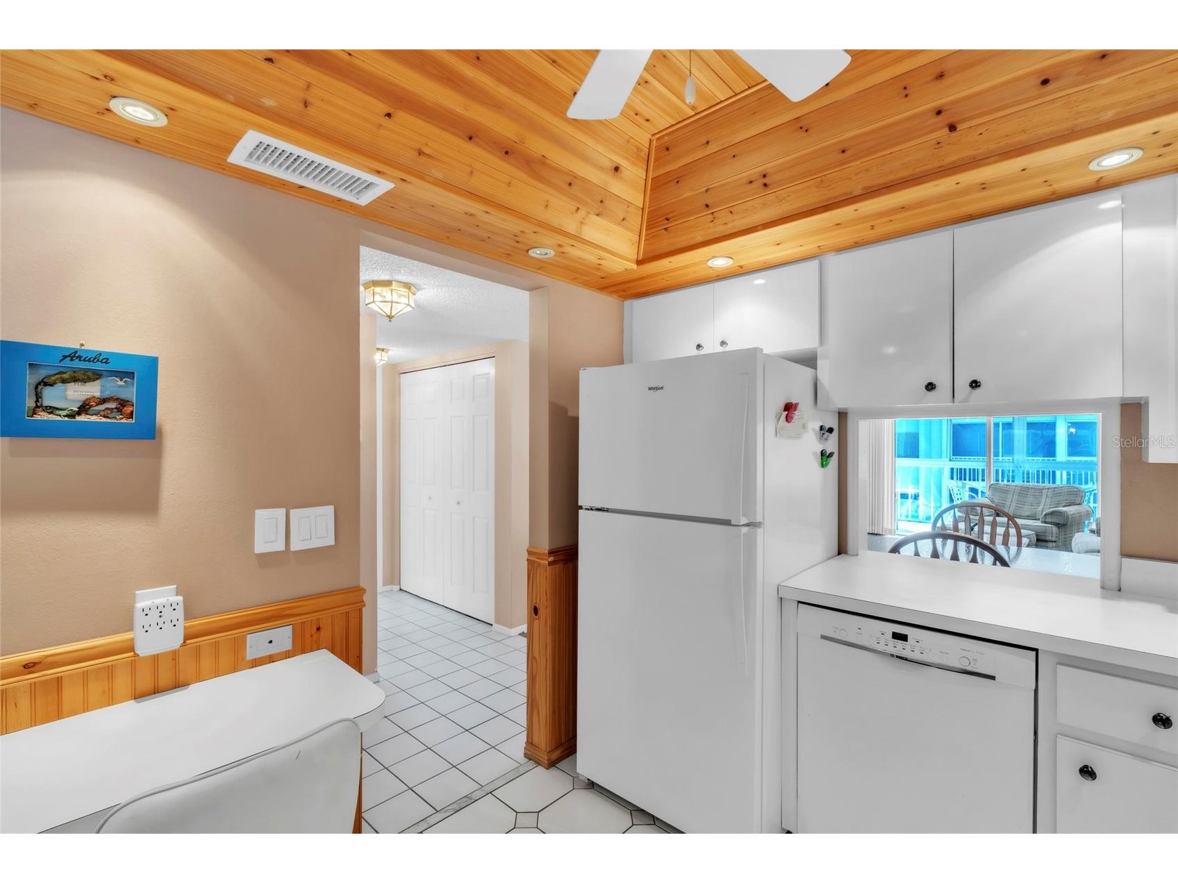 1330 Glen Oaks Drive E #269D Sarasota FL 34232 A4691075 image8