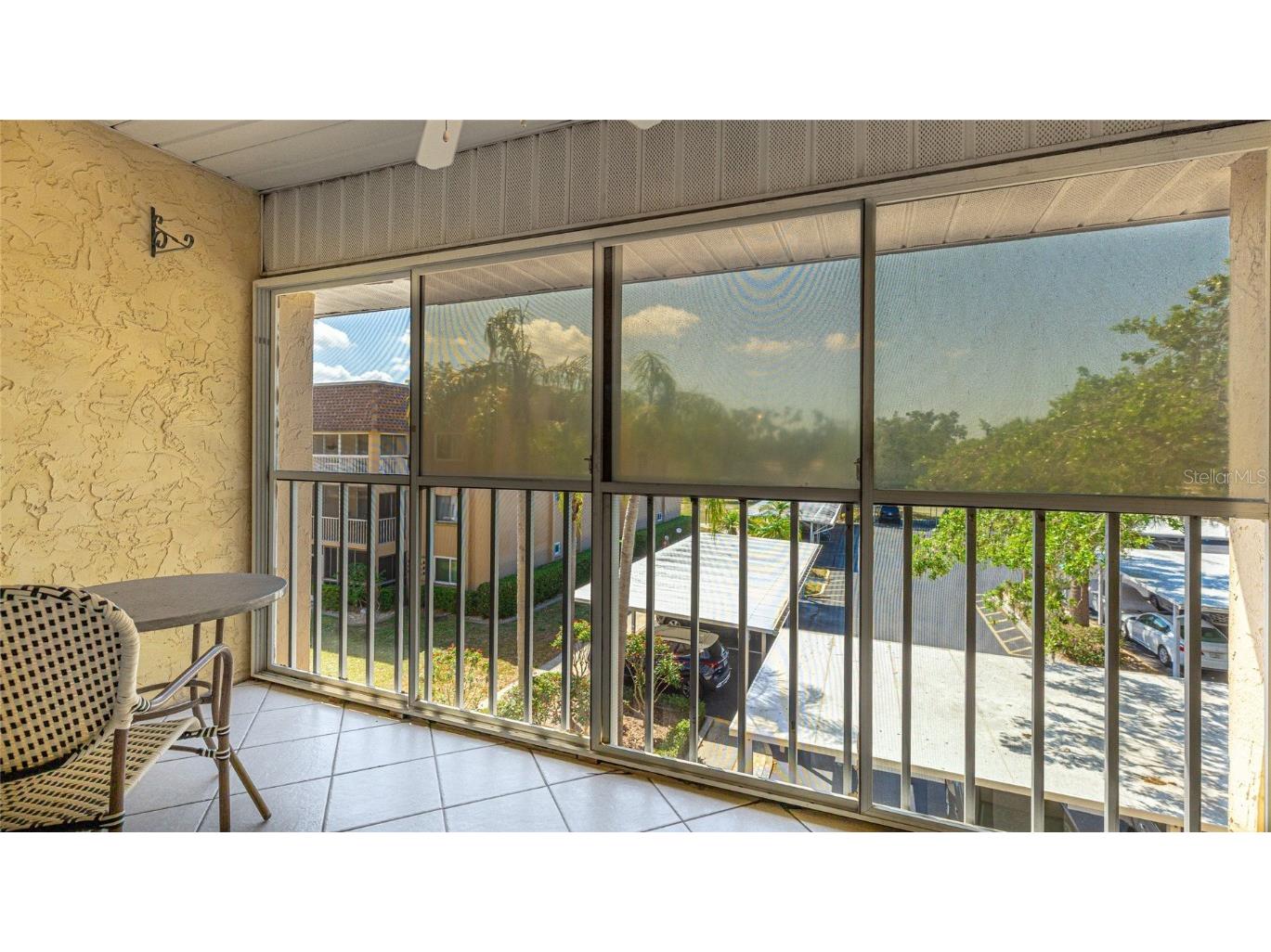 1330 Glen Oaks Drive E #374D Sarasota FL 34232 A4647334 image18