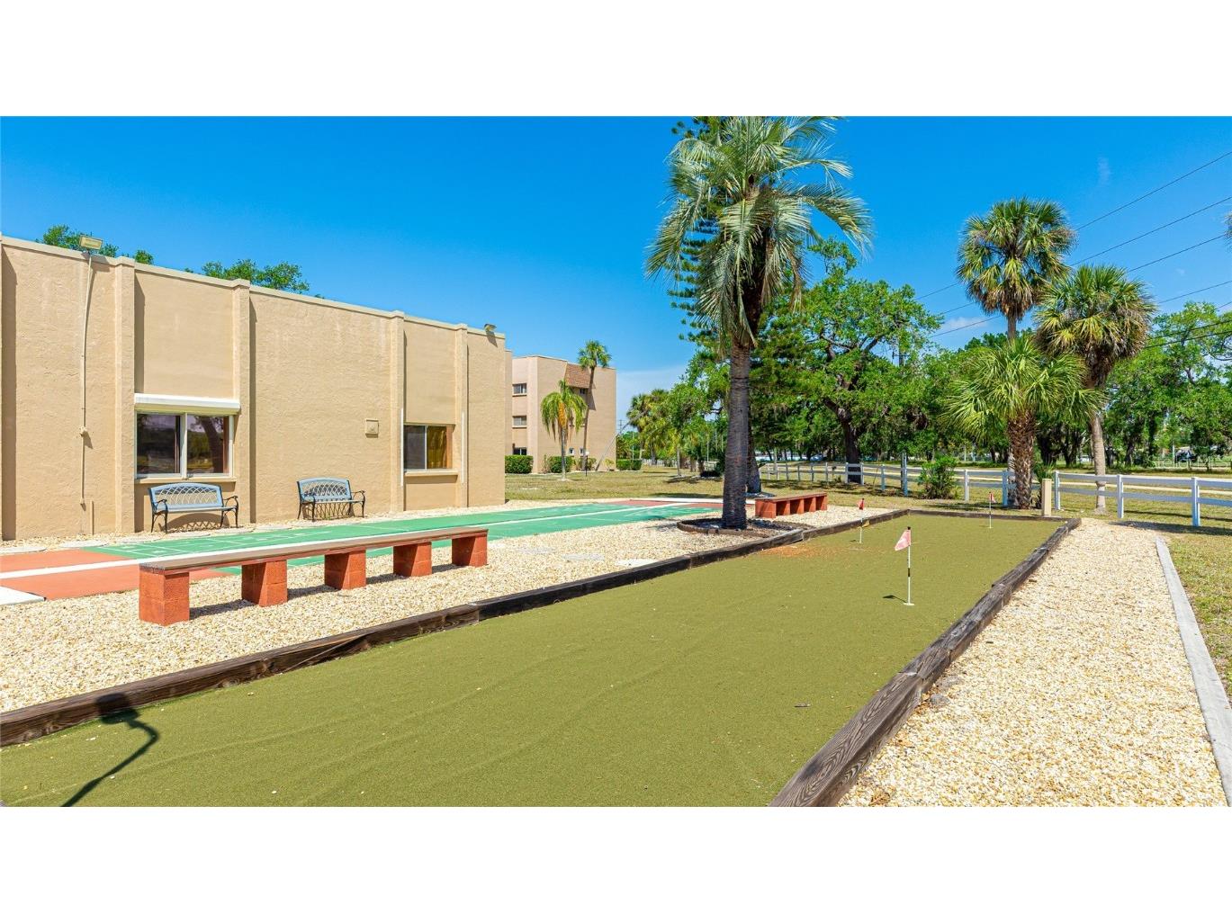 1330 Glen Oaks Drive E #374D Sarasota FL 34232 A4647334 image22