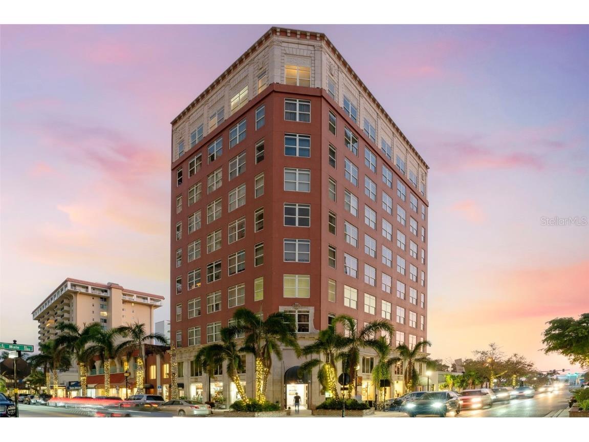 1330 Main Street #3 Sarasota FL 34236 - SARASOTA BAY A4562498 image1
