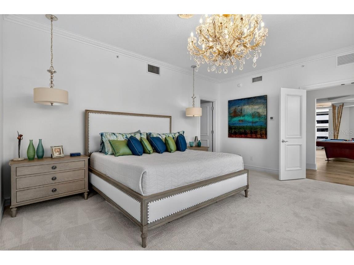 1330 Main Street #3 Sarasota FL 34236 A4665421 image34