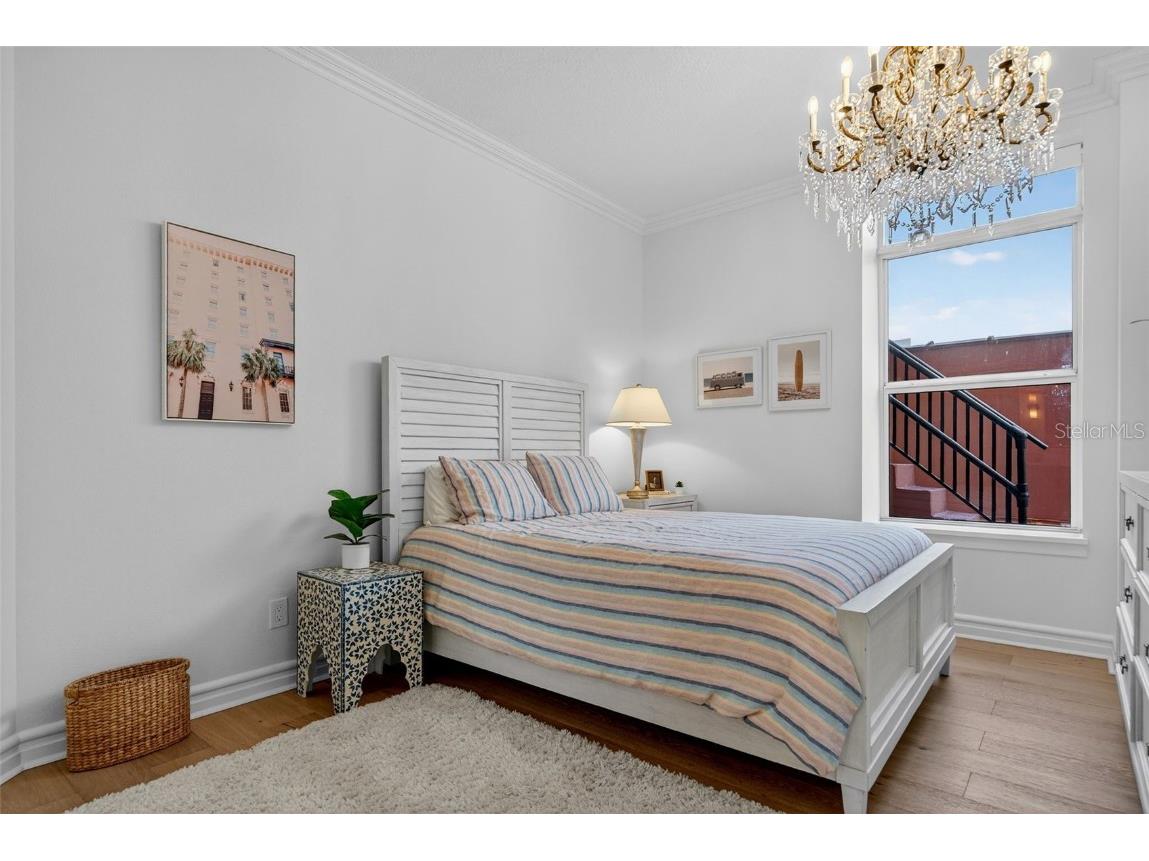 1330 Main Street #3 Sarasota FL 34236 A4665421 image43