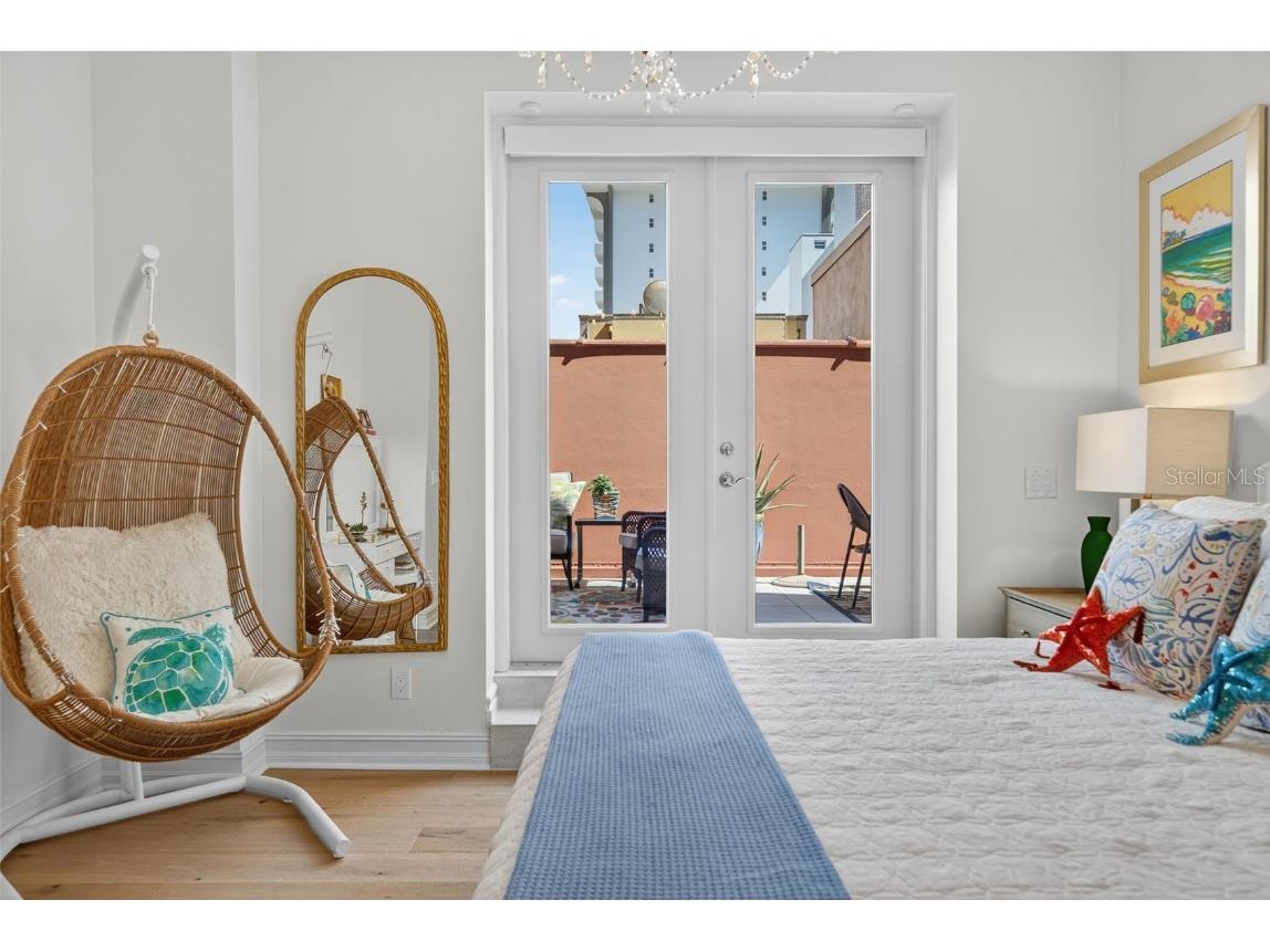 1330 Main Street #3 Sarasota FL 34236 A4665421 image49