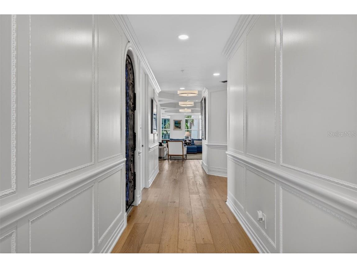 1330 Main Street #3 Sarasota FL 34236 A4665421 image6